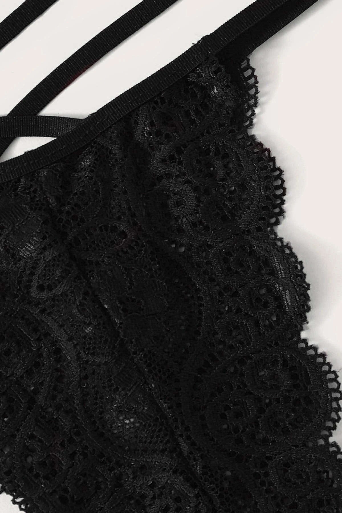 Kadın Siyah Dantel Sütyen Külot Takımı – Modern, Konforlu ve Günlük Kombinlere Uygun