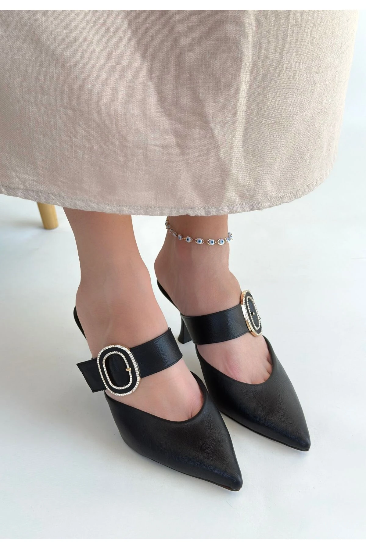 eyesof Yote Siyah Cilt Topuklu Terlik