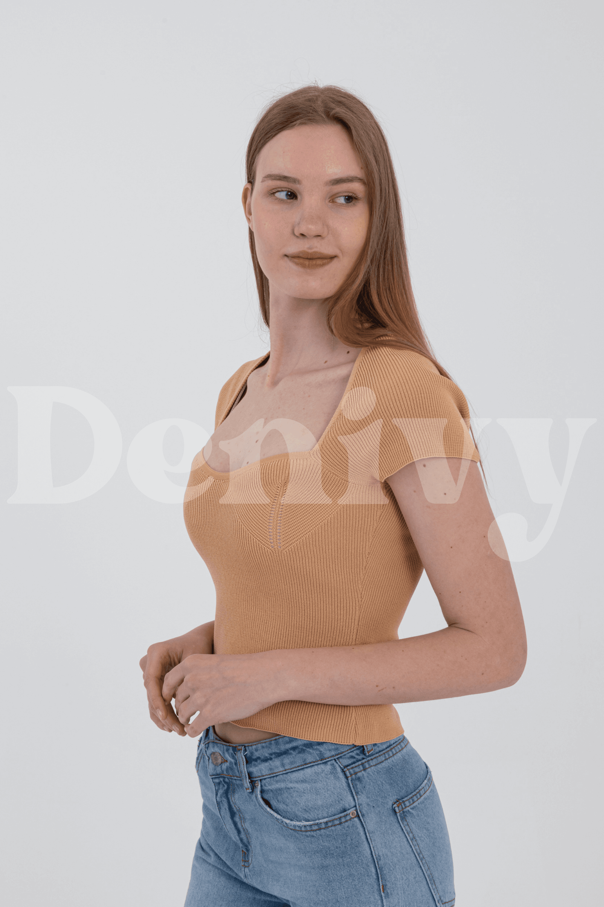 GÖĞÜS DEKOLTELİ CROP DNV-000001