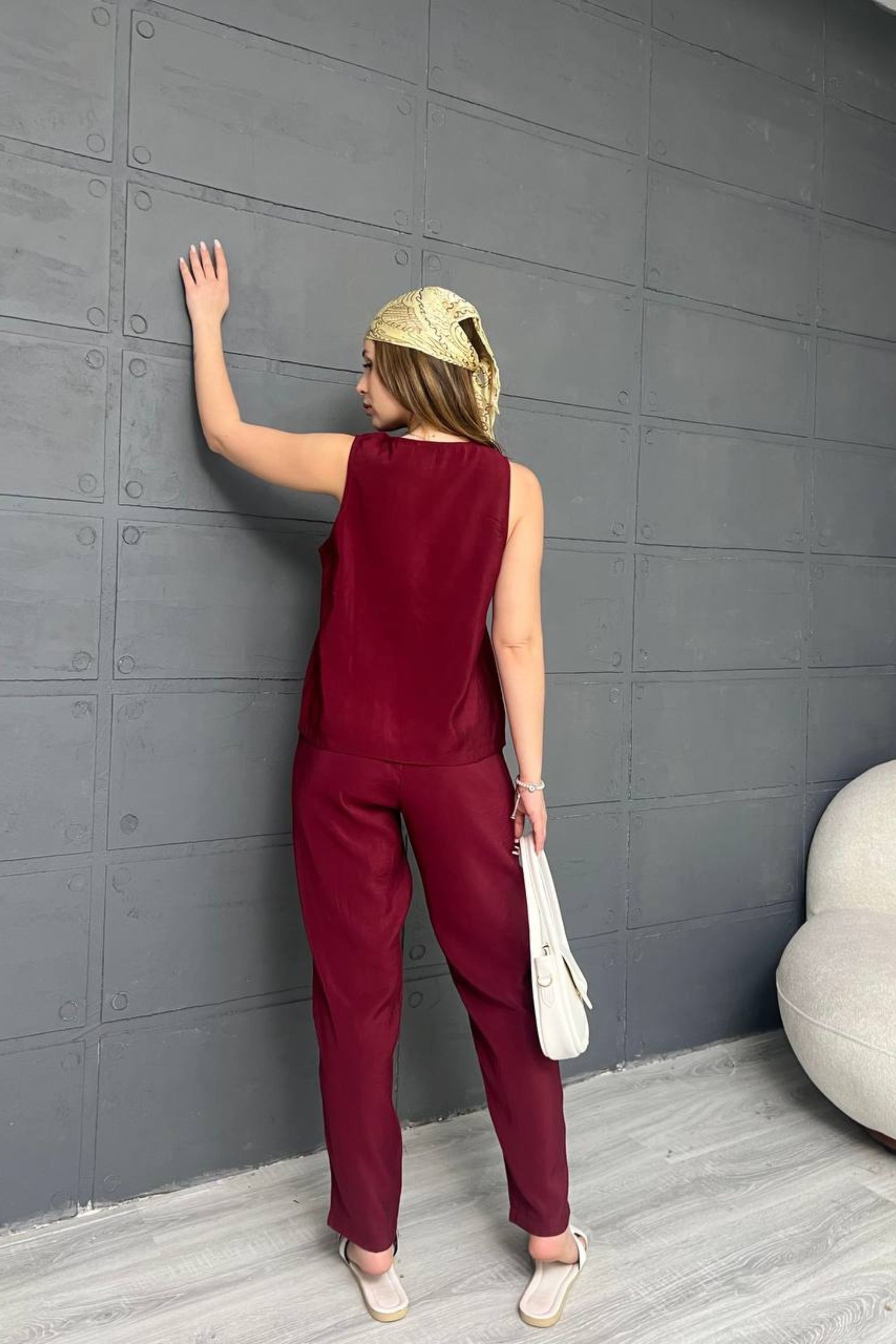 Kolsuz Üst ve Bağlamalı Pantolon Konforu DNV-000058