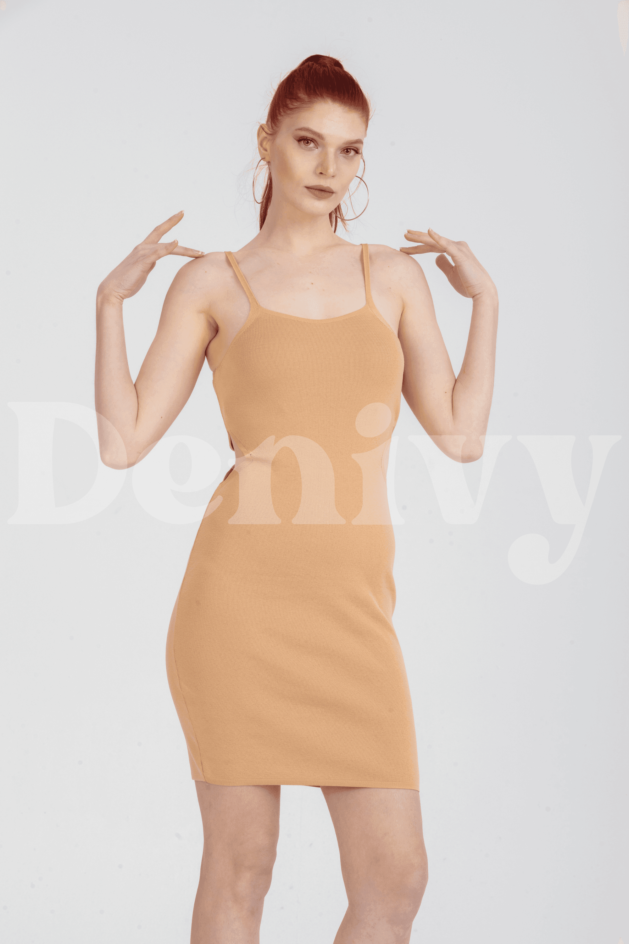 ASKILI MİNİ ELBİSE DNV-000016