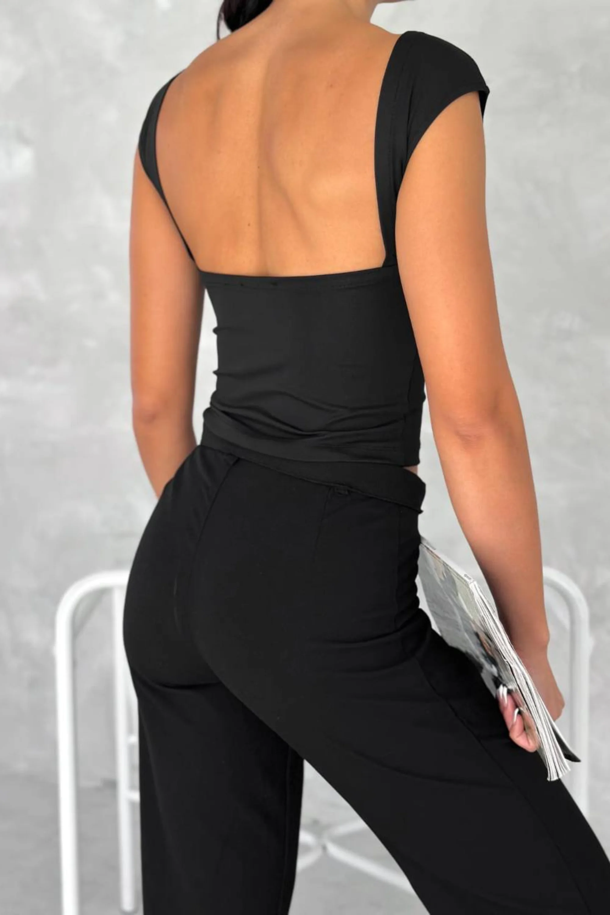 Sırt Dekolteli Bluz DNV-000095