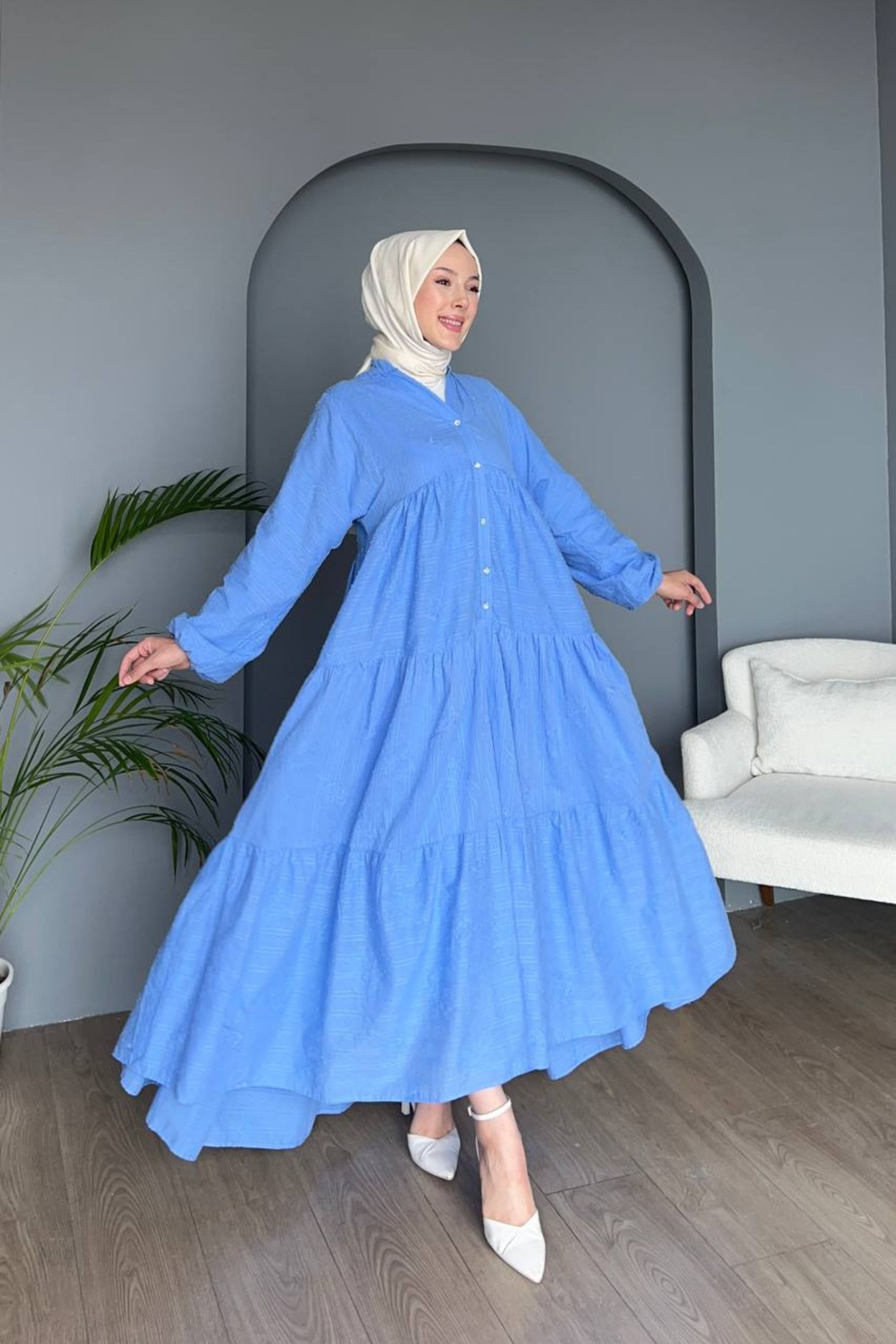 Modern Çizgili Dokuma Tesettür Elbise – Oversize ve Konforlu Kesim DNV-000046