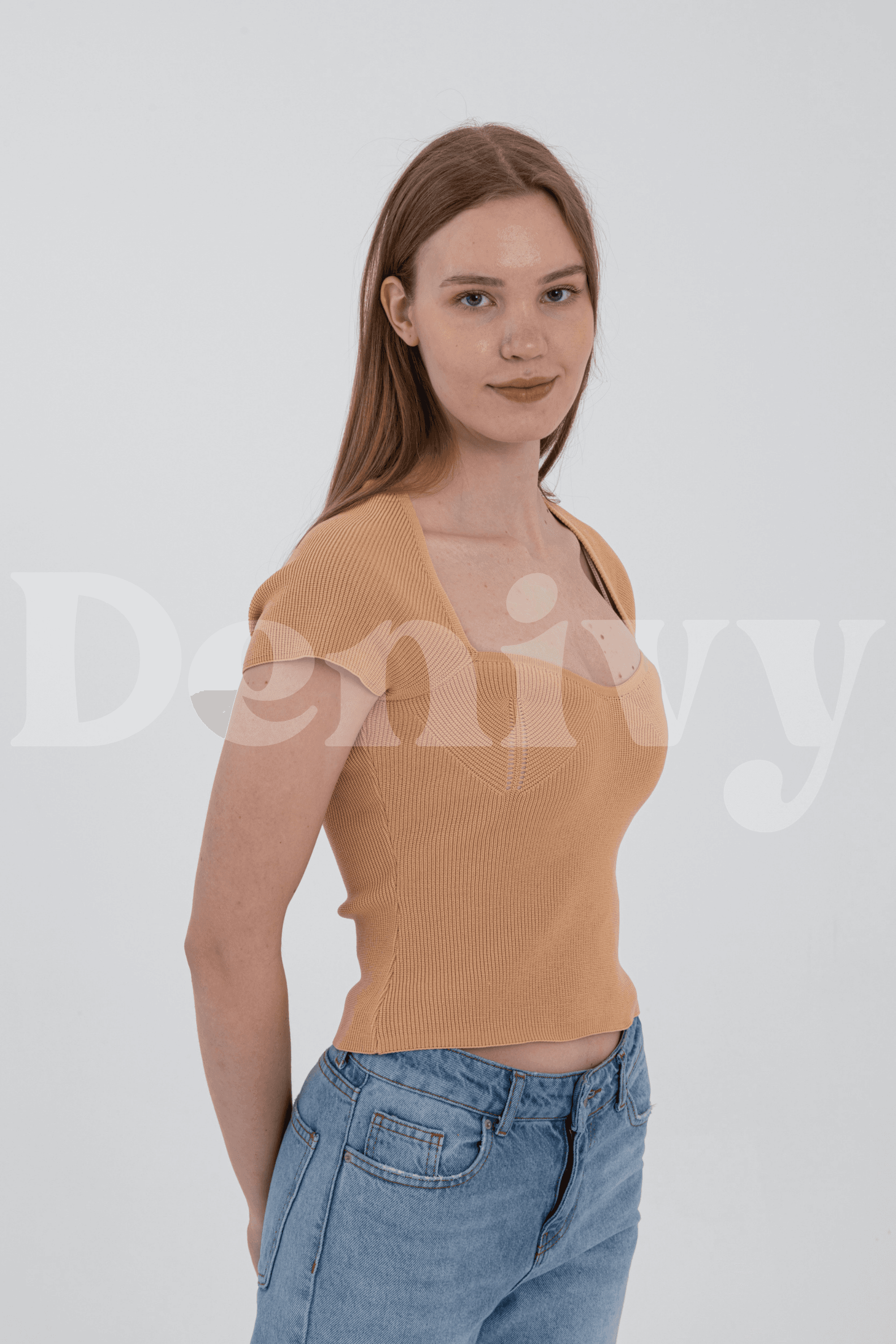 GÖĞÜS DEKOLTELİ CROP DNV-000001