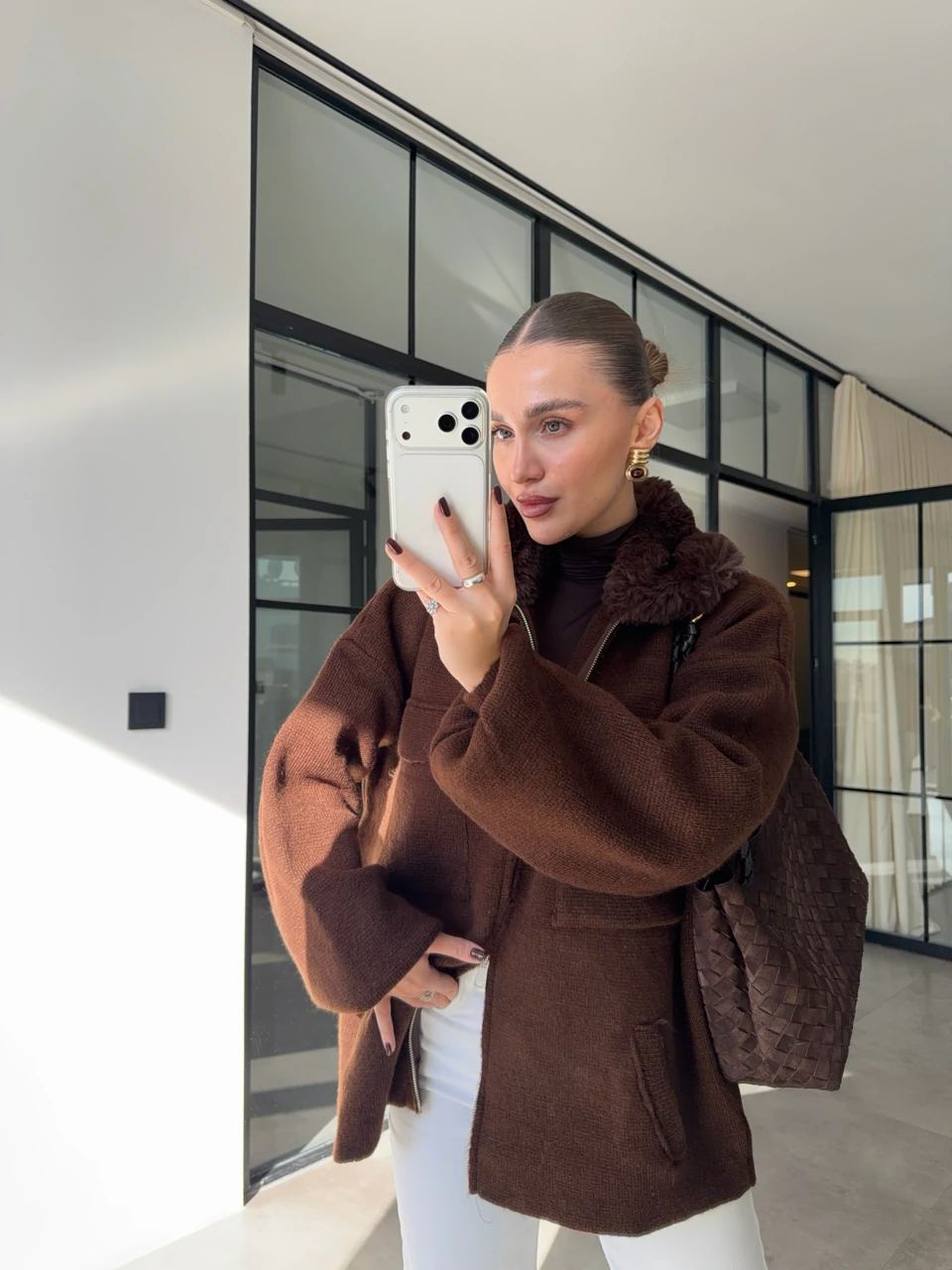 YAKASI KÜRKLÜ TRİKO CEKET