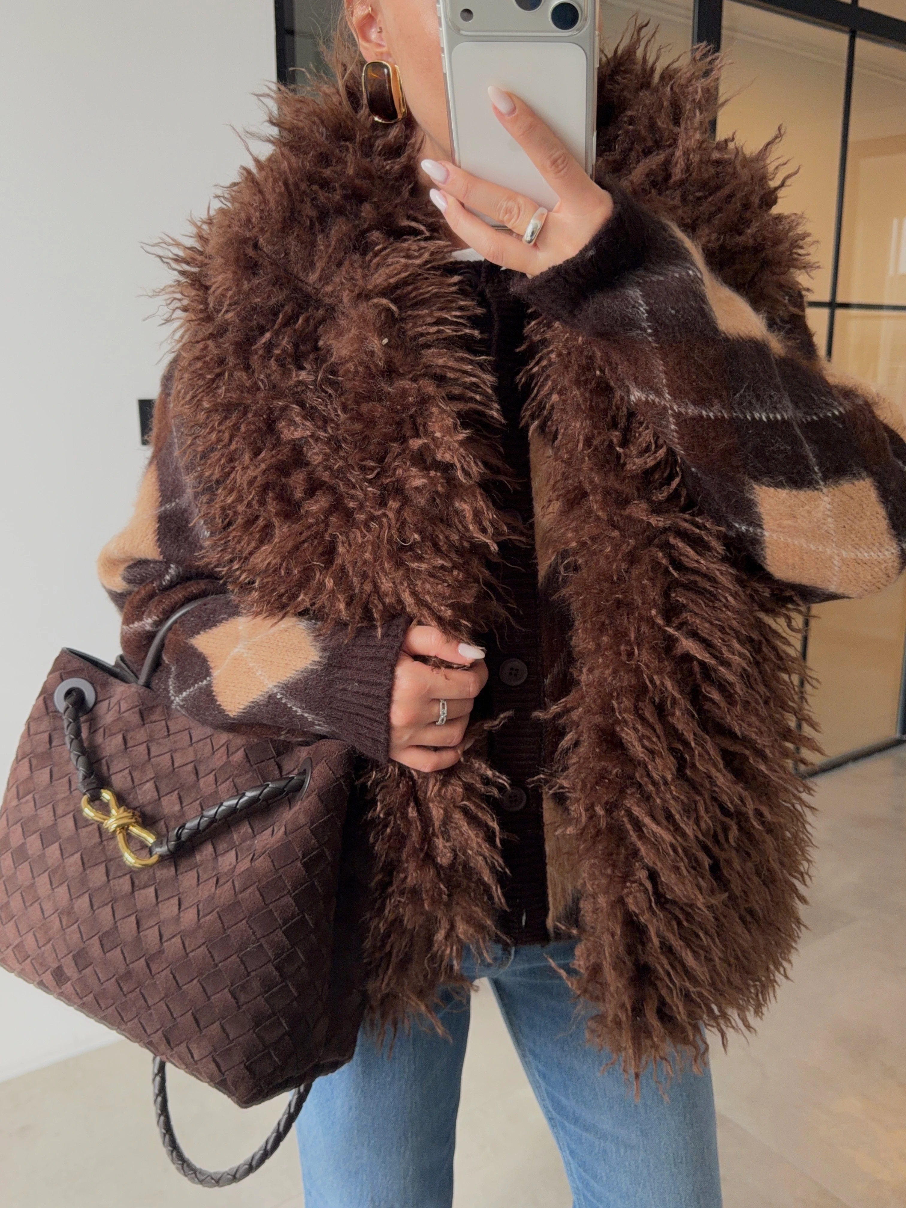 KAHVERENGİ PELUŞ KÜRK YELEK