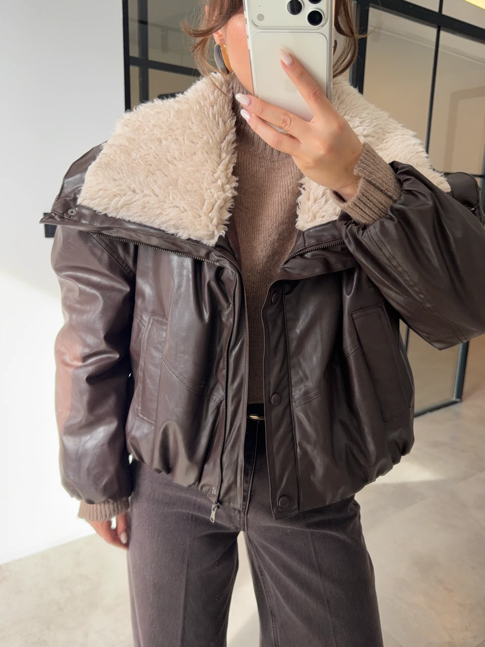 YAKASI KÜRKLÜ ACI KAHVE DERİ CEKET