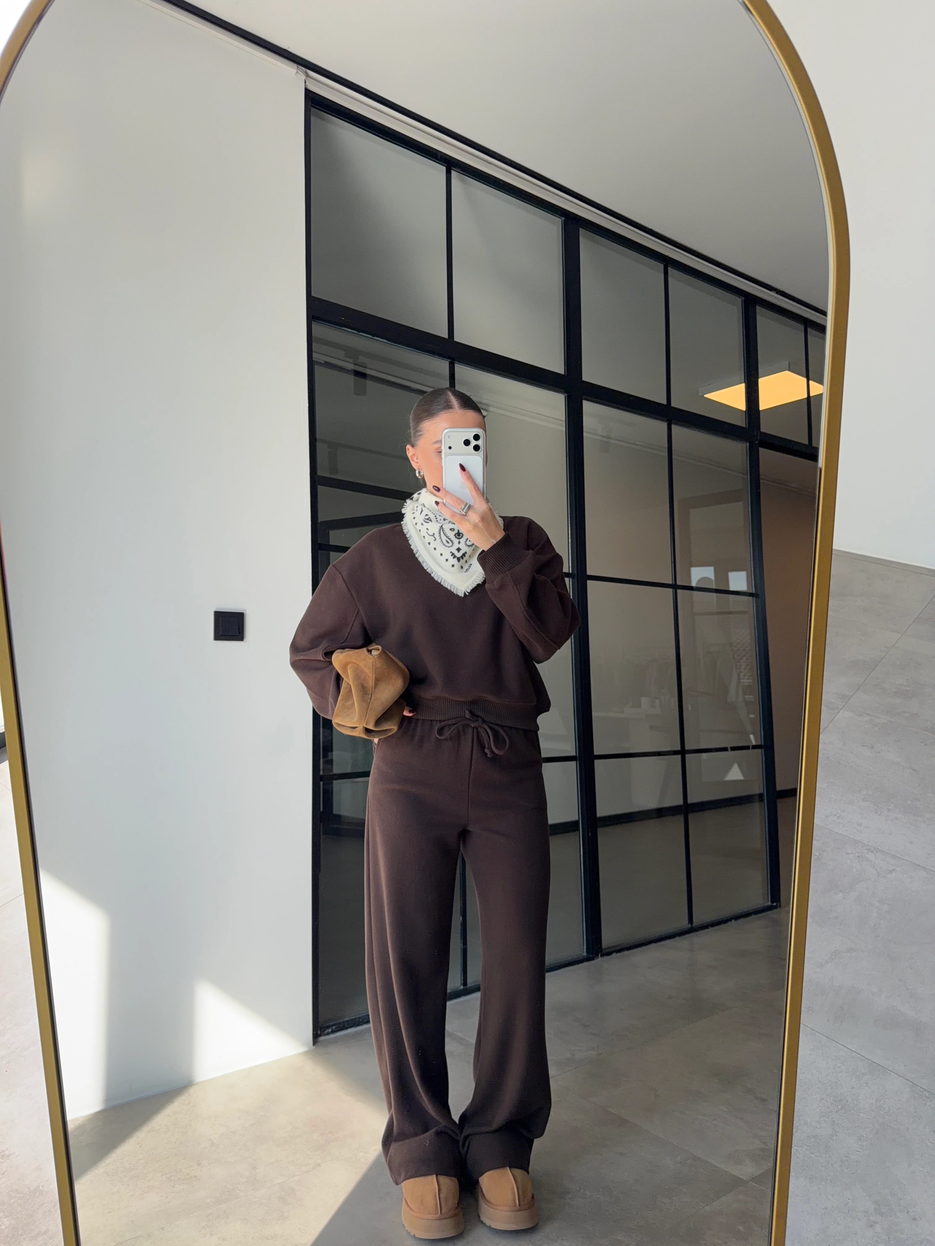 BİSİKLET YAKA ACI KAHVE SELANİK KUMAŞ TAKIM