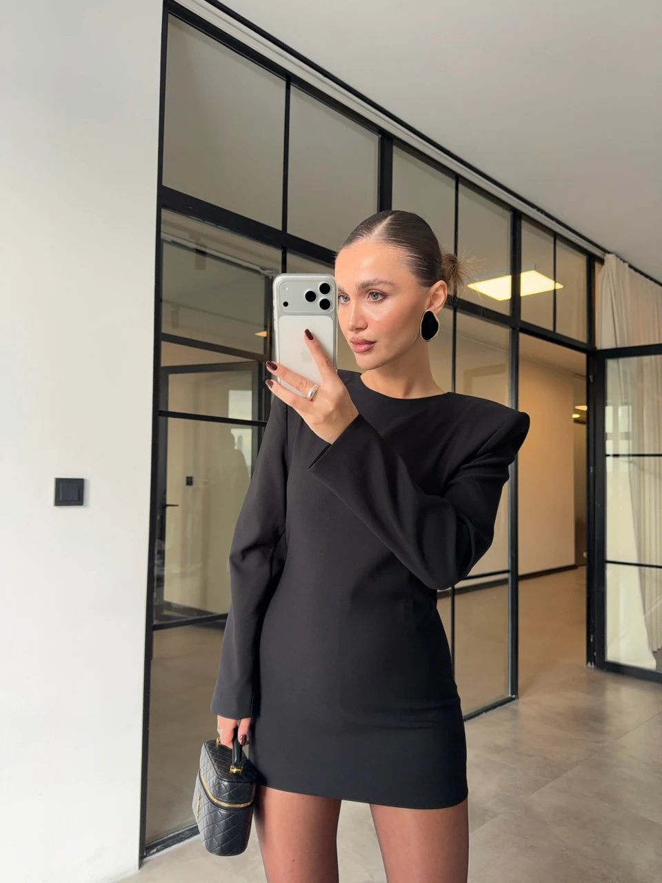 VATKALI SİYAH MİNİ ELBİSE