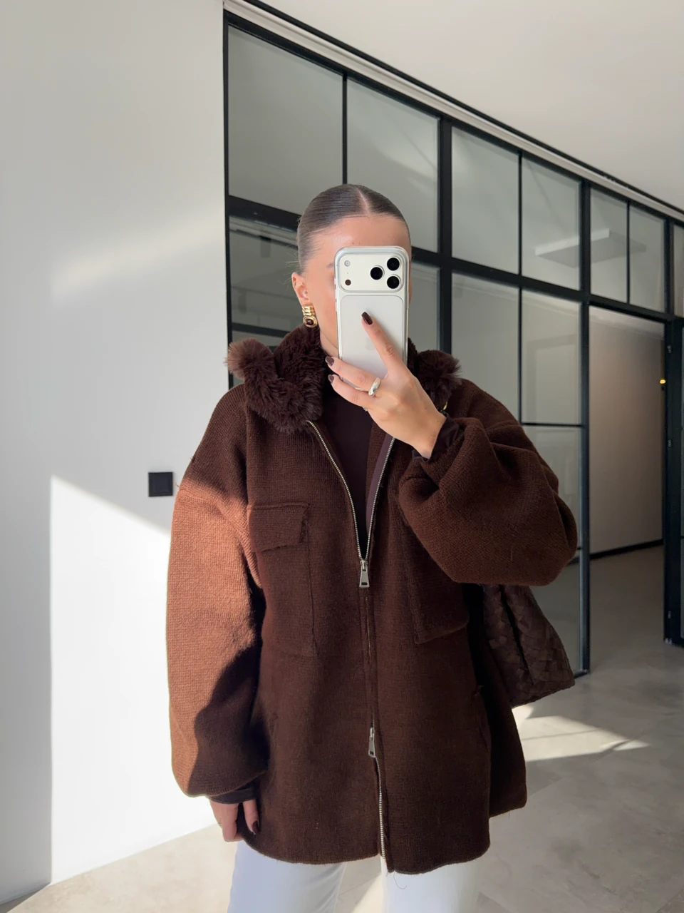 YAKASI KÜRKLÜ TRİKO CEKET