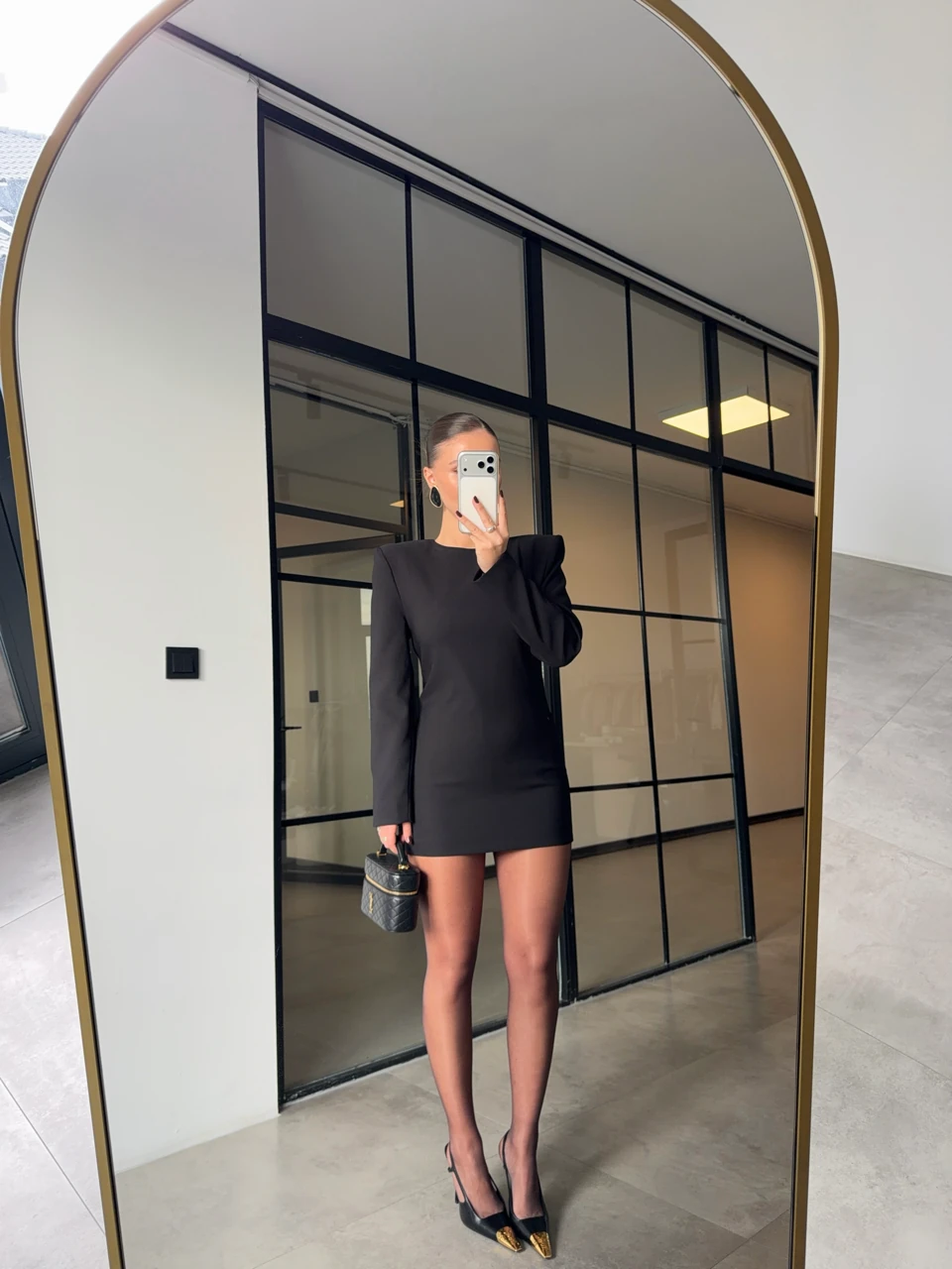 VATKALI SİYAH MİNİ ELBİSE