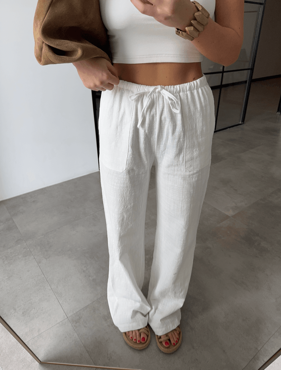 CEPLİ EKRU KETEN PANTOLON