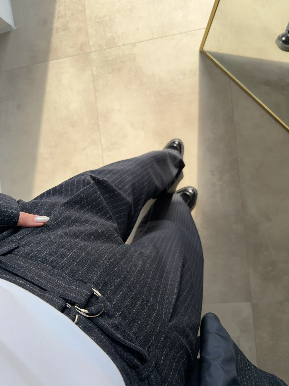 KEMER DETAYLI ÇİZGİLİ LACİVERT CEKET PALAZZO TAKIM