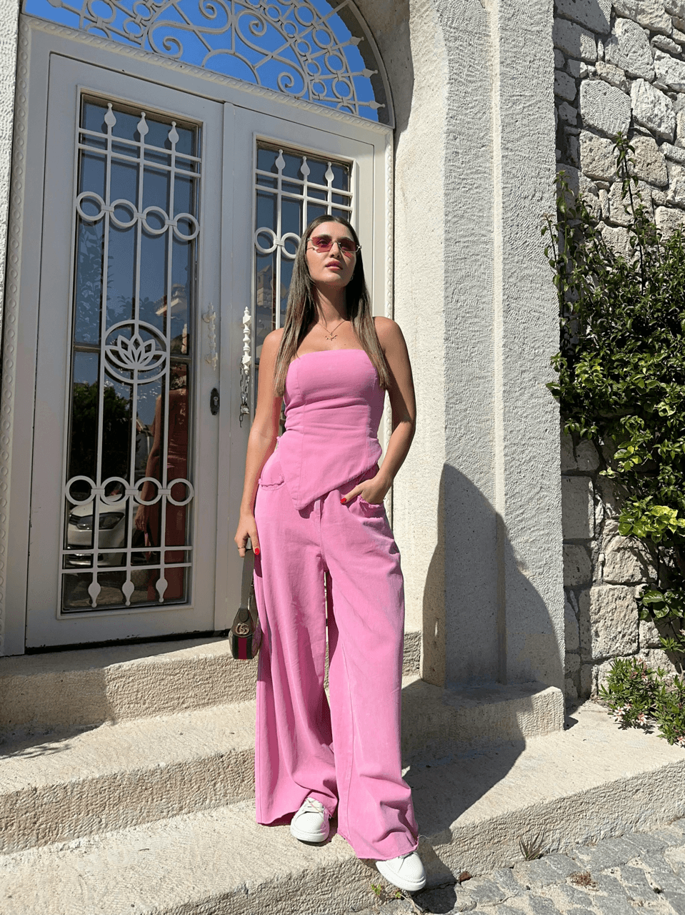 STRAPLEZ BÜSTİYERLİ YIKAMALI PEMBE TAKIM