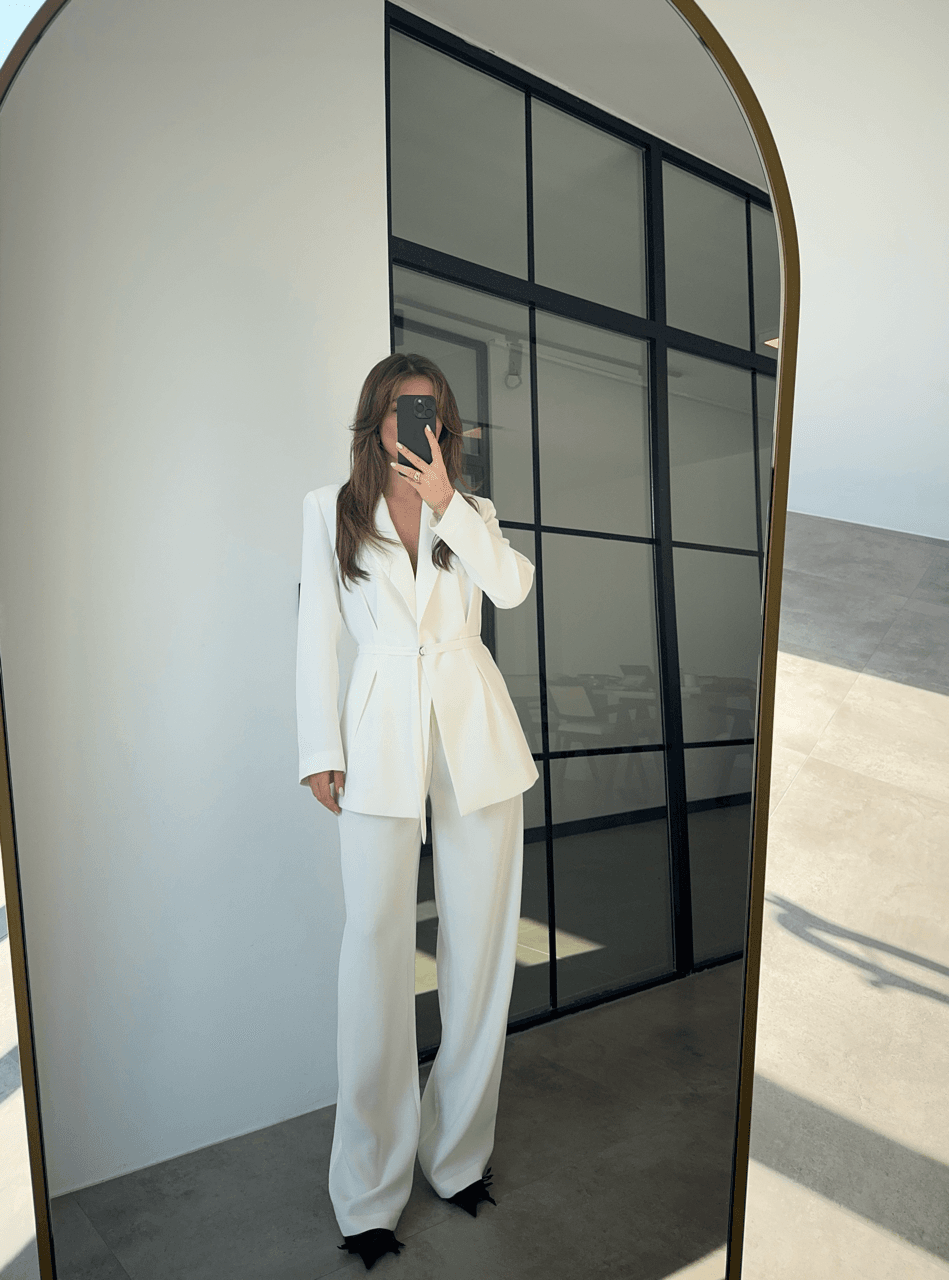 PREMİUM BELİ KEMERLİ BEYAZ BLAZER CEKET