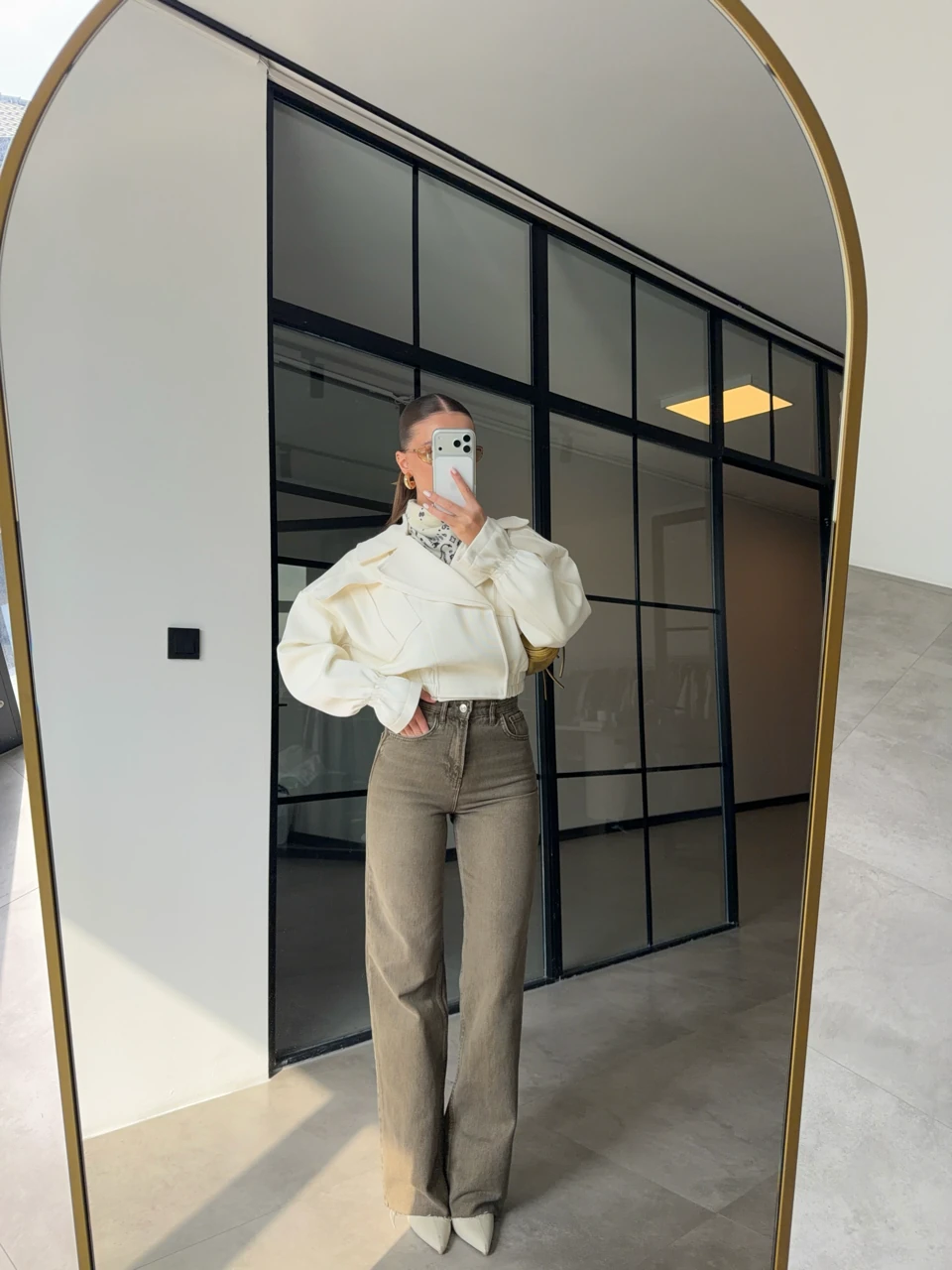 KESİK PAÇA HAKİ YIKAMALI JEAN