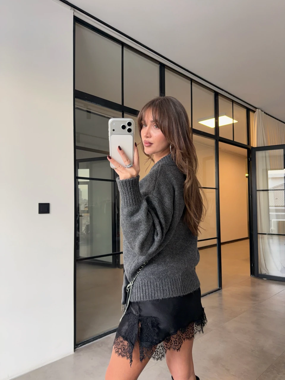 ASKILI SATEN BLUZ KAZAK İKİLİ TAKIM