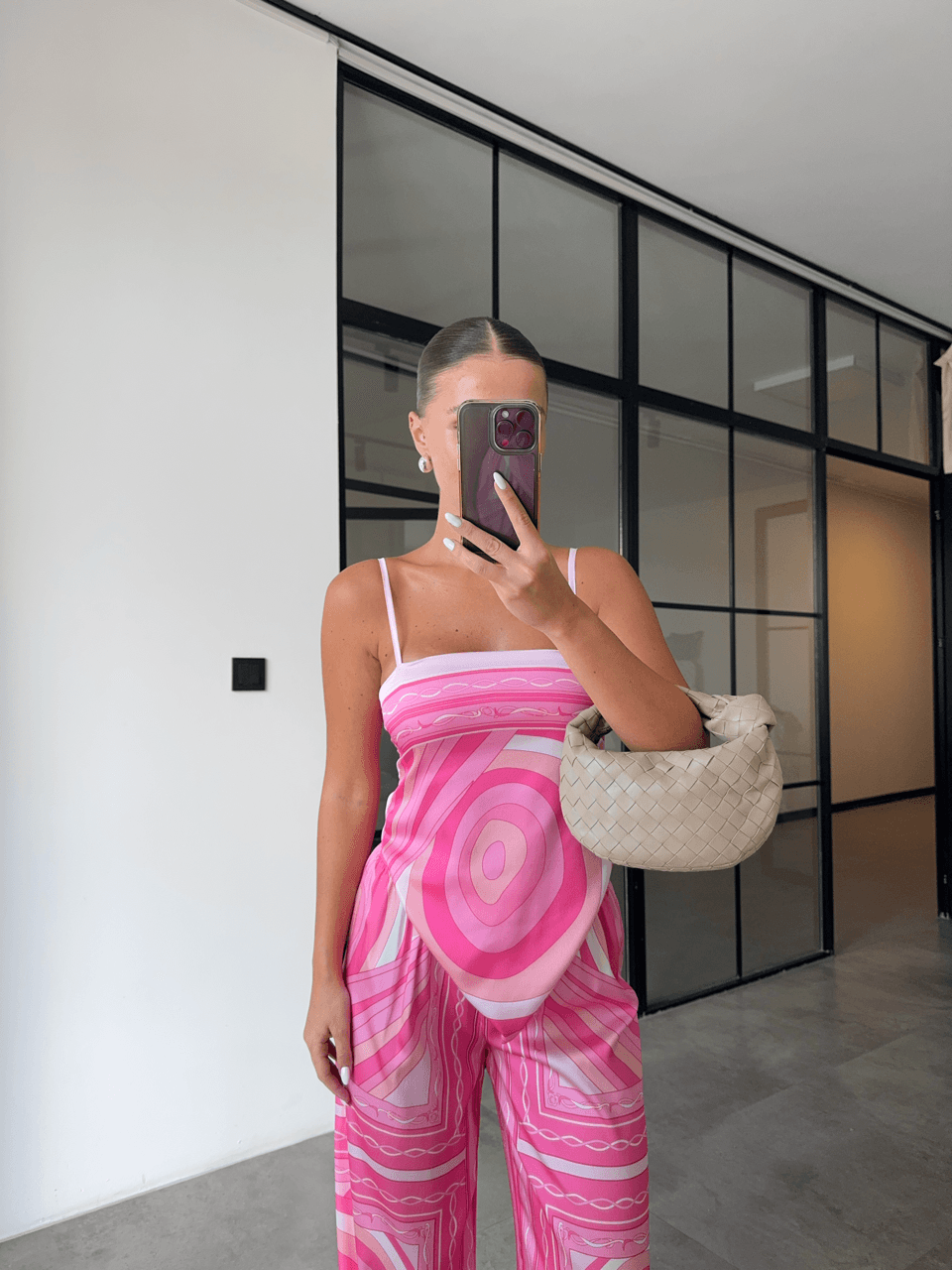 PEMBE SIRT BAĞLAMALI ASKILI SATEN BLUZ PANTOLON TAKIM
