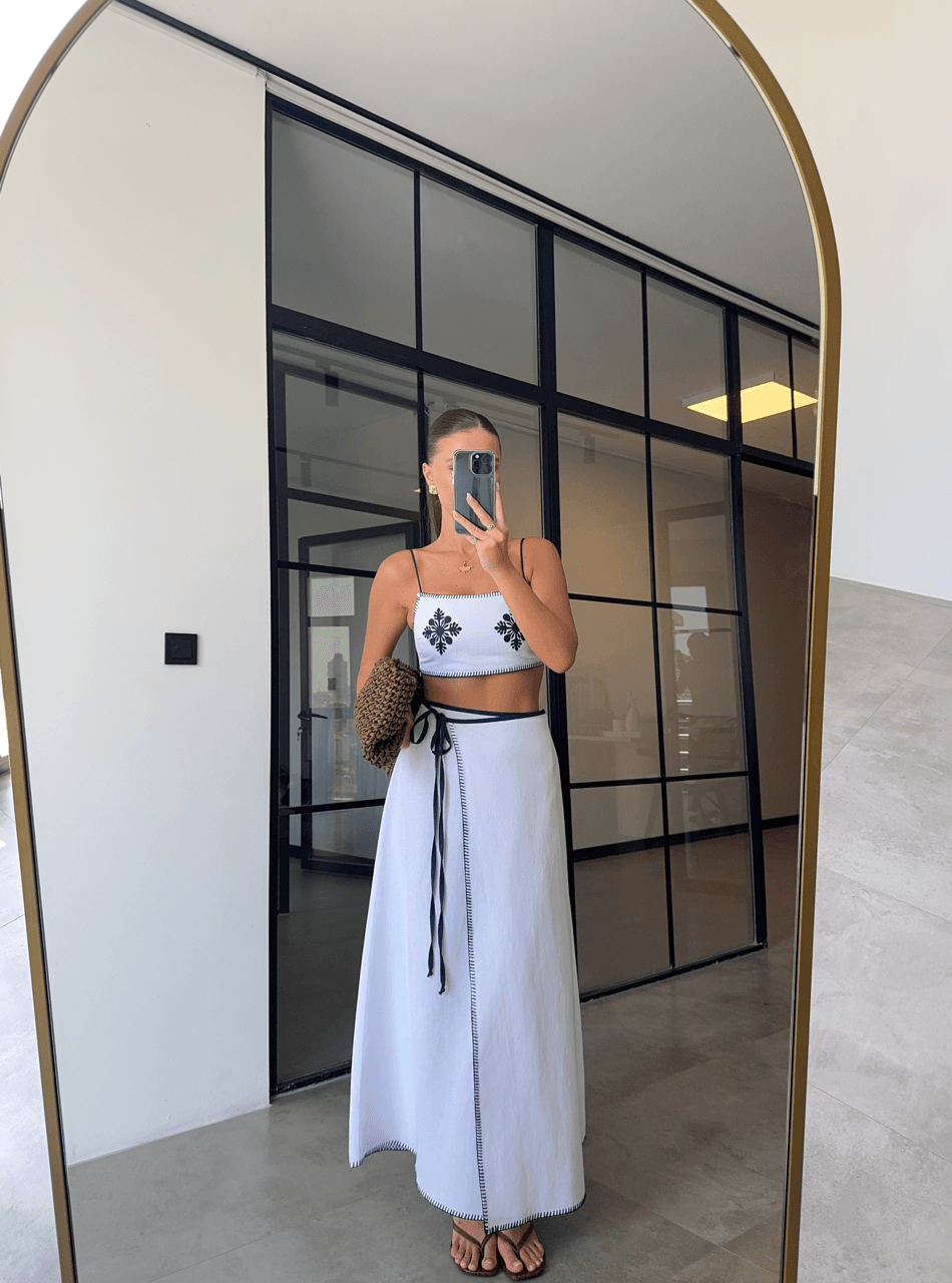 NAKIŞ DETAYLI ETEK CROP TAKIM