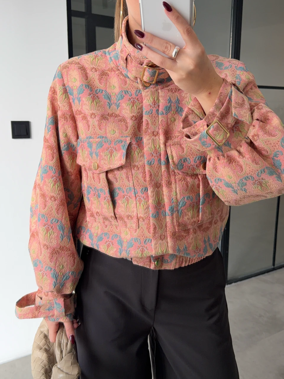 ETNİK DESENLİ KEMERLİ DİK YAKA BOMBER CEKET