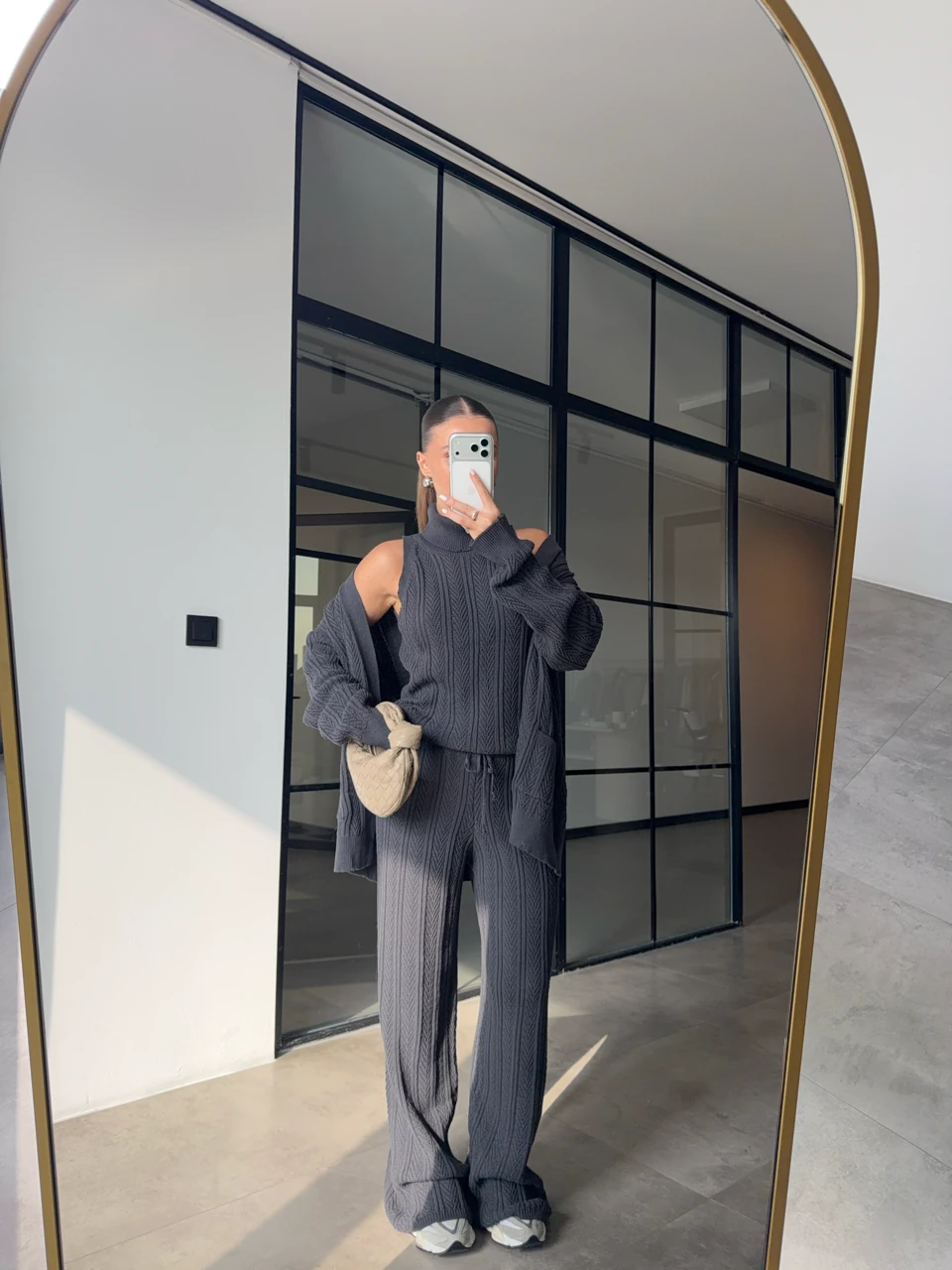 BOĞAZLI DESENLİ 3'LÜ ANTRASİT TRİKO TAKIM