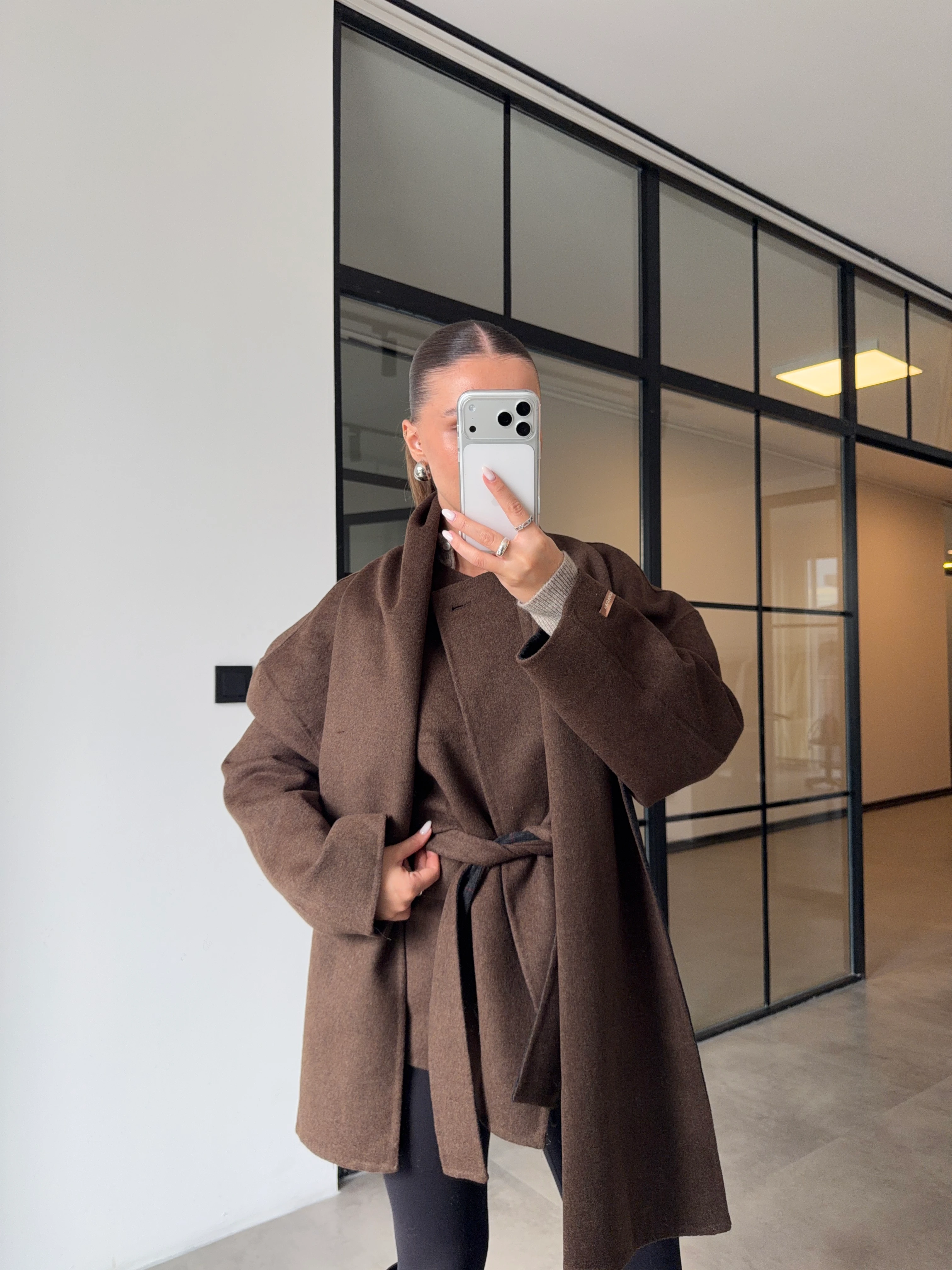 FULARLI EKOSELİ %100 YÜN KISA KABAN