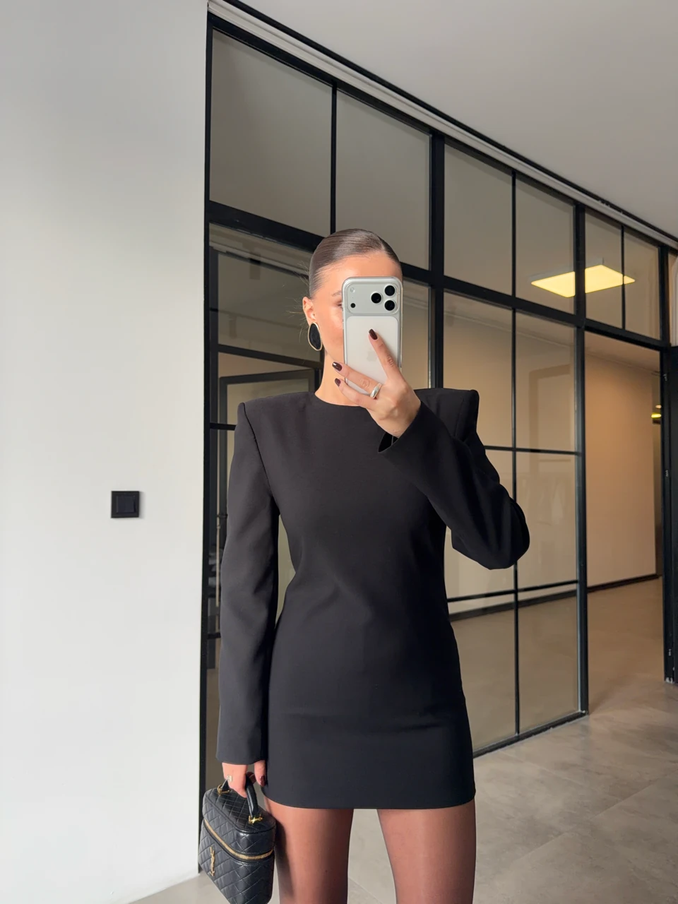 VATKALI SİYAH MİNİ ELBİSE