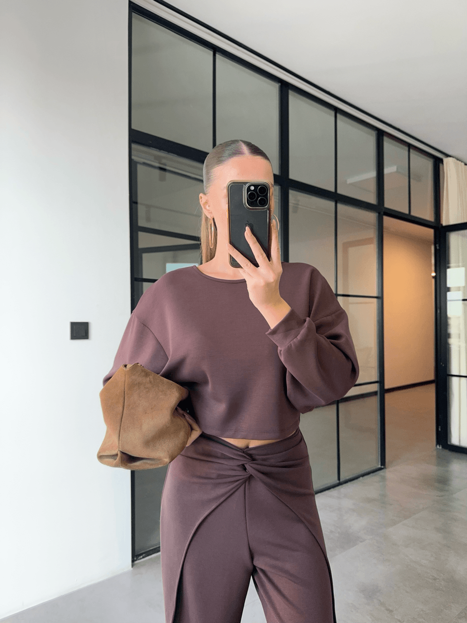 SIRT DEKOLTELİ SWEAT DÜĞÜMLÜ PANTOLON KAHVERENGİ MODAL TAKIM