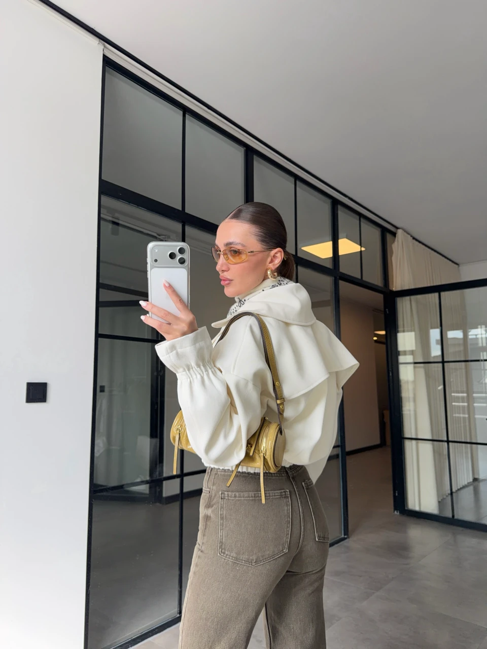 KESİK PAÇA HAKİ YIKAMALI JEAN