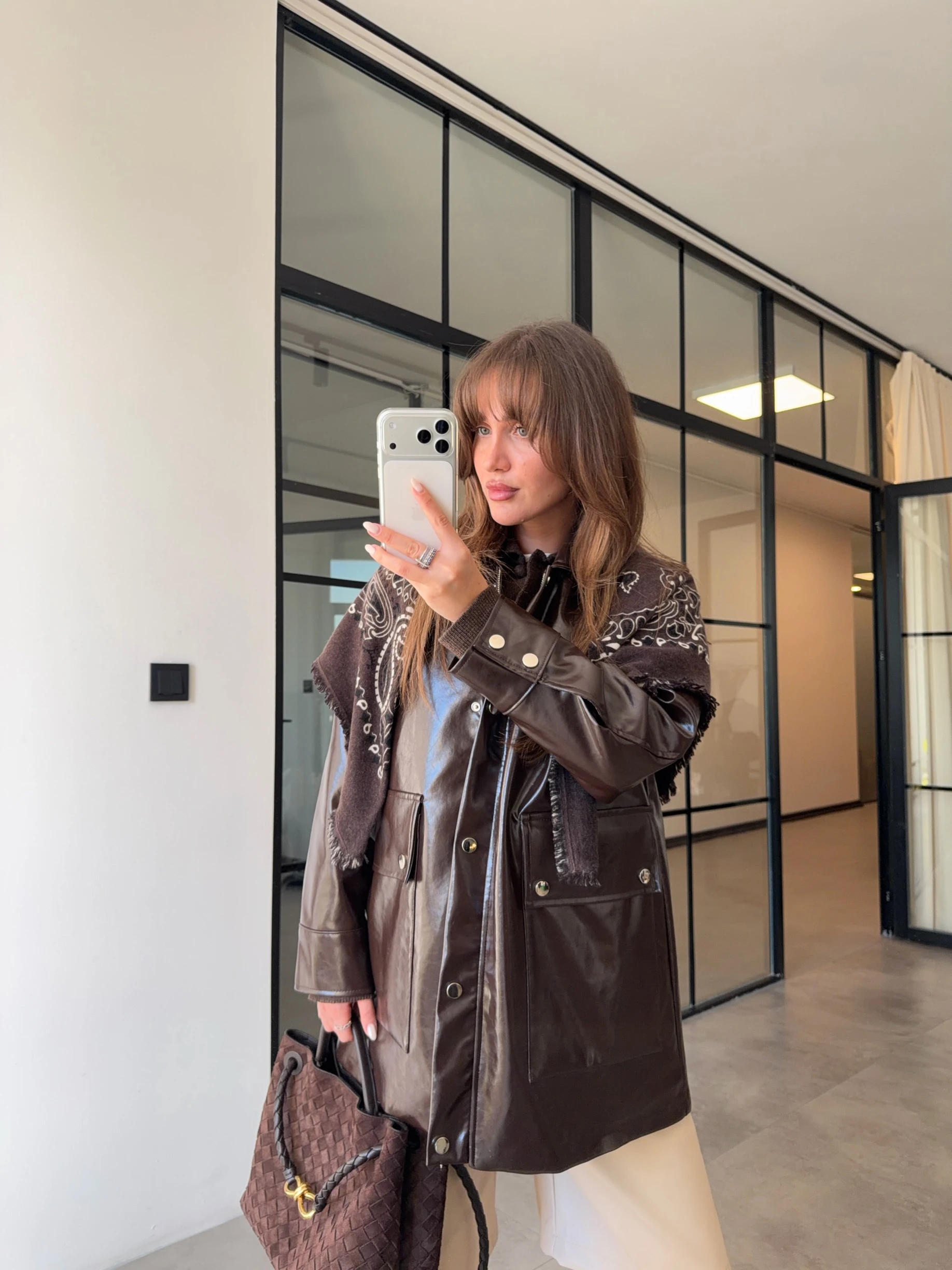 PARLAK DERİ KAHVERENGİ PARKA CEKET