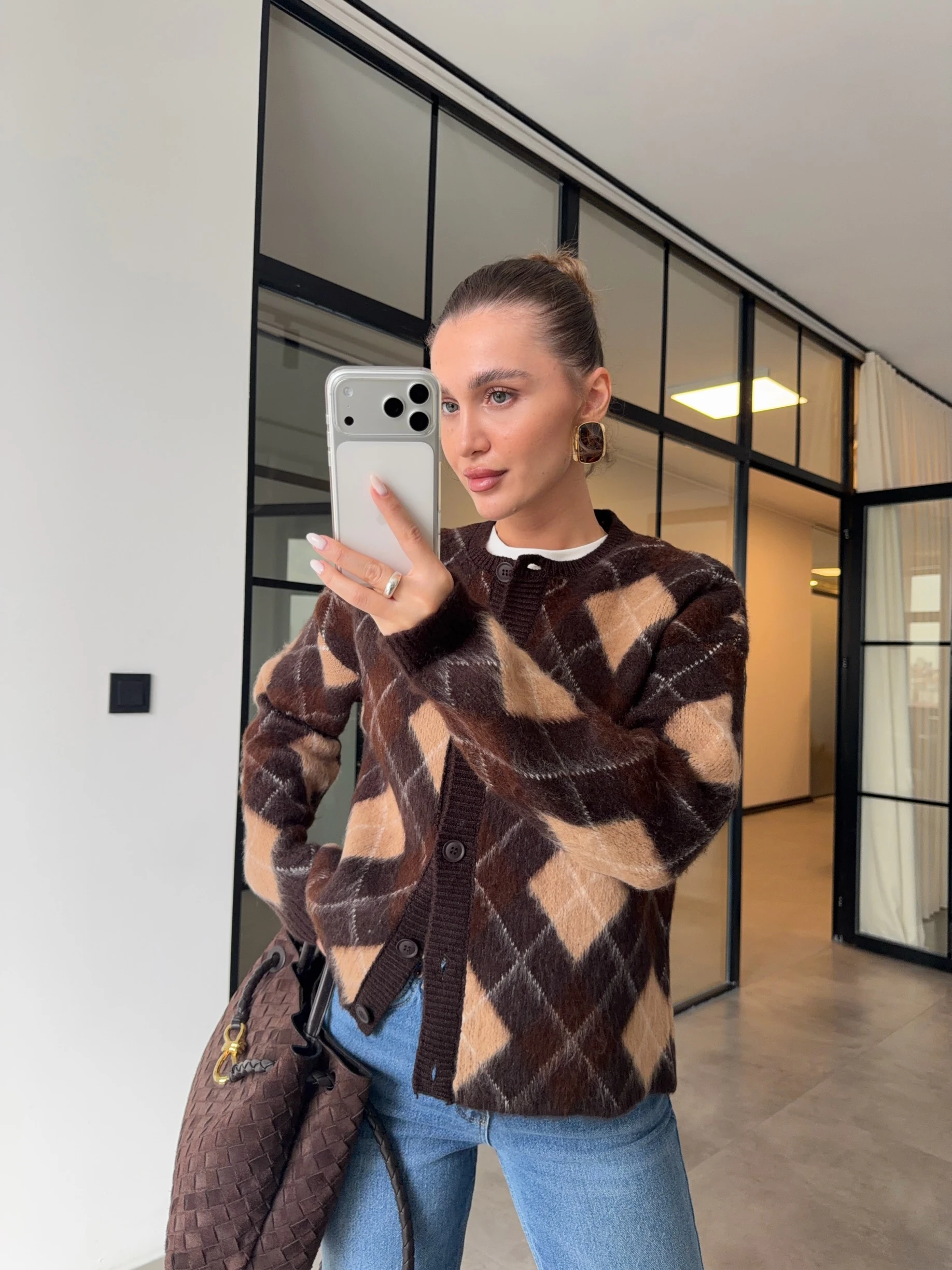 BAKLAVA DESENLİ ŞARDONLU KAHVERENGİ HIRKA