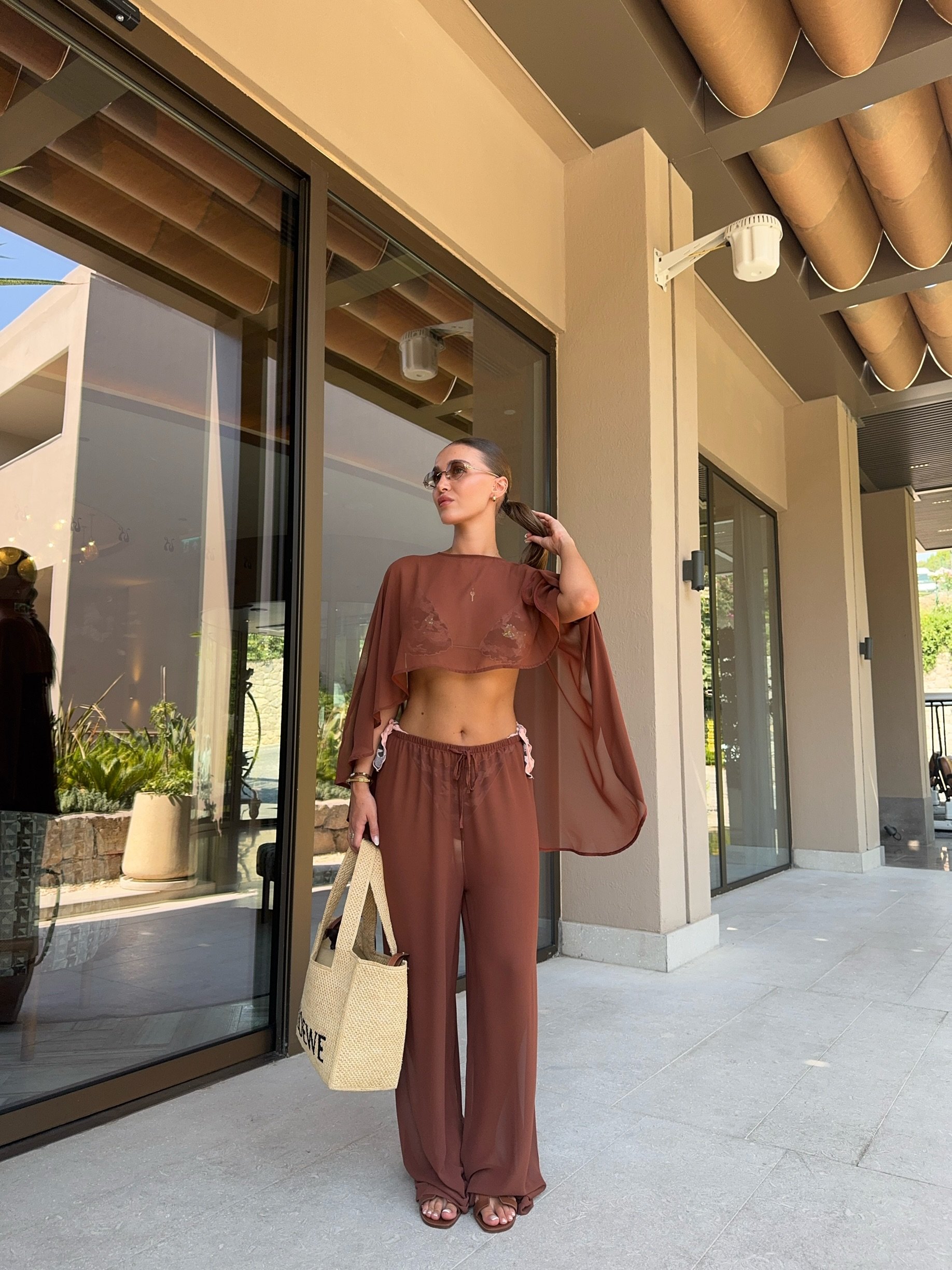 IRIS BROWN SET