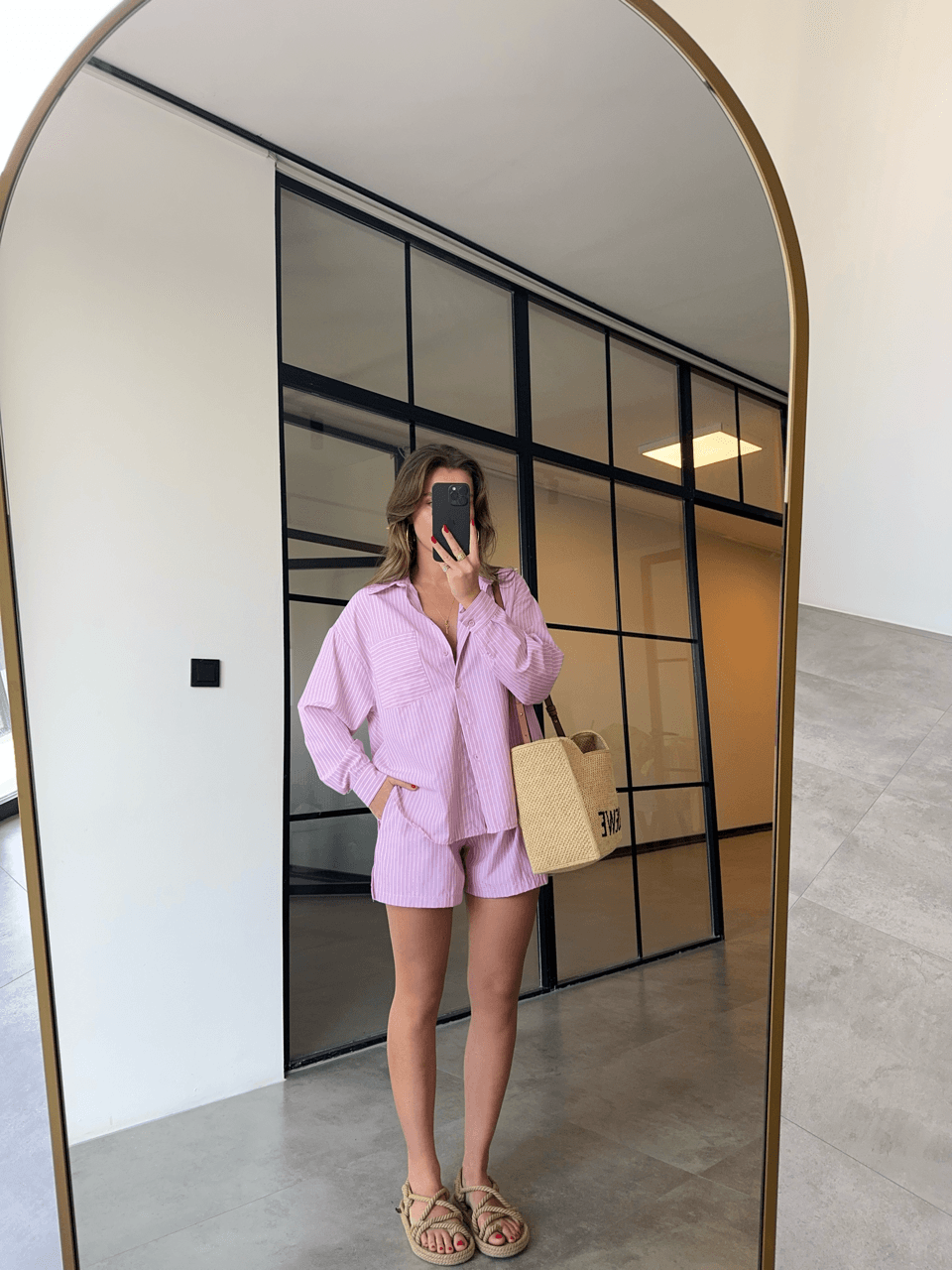PEMBE ÇİZGİLİ ŞORTLU TAKIM