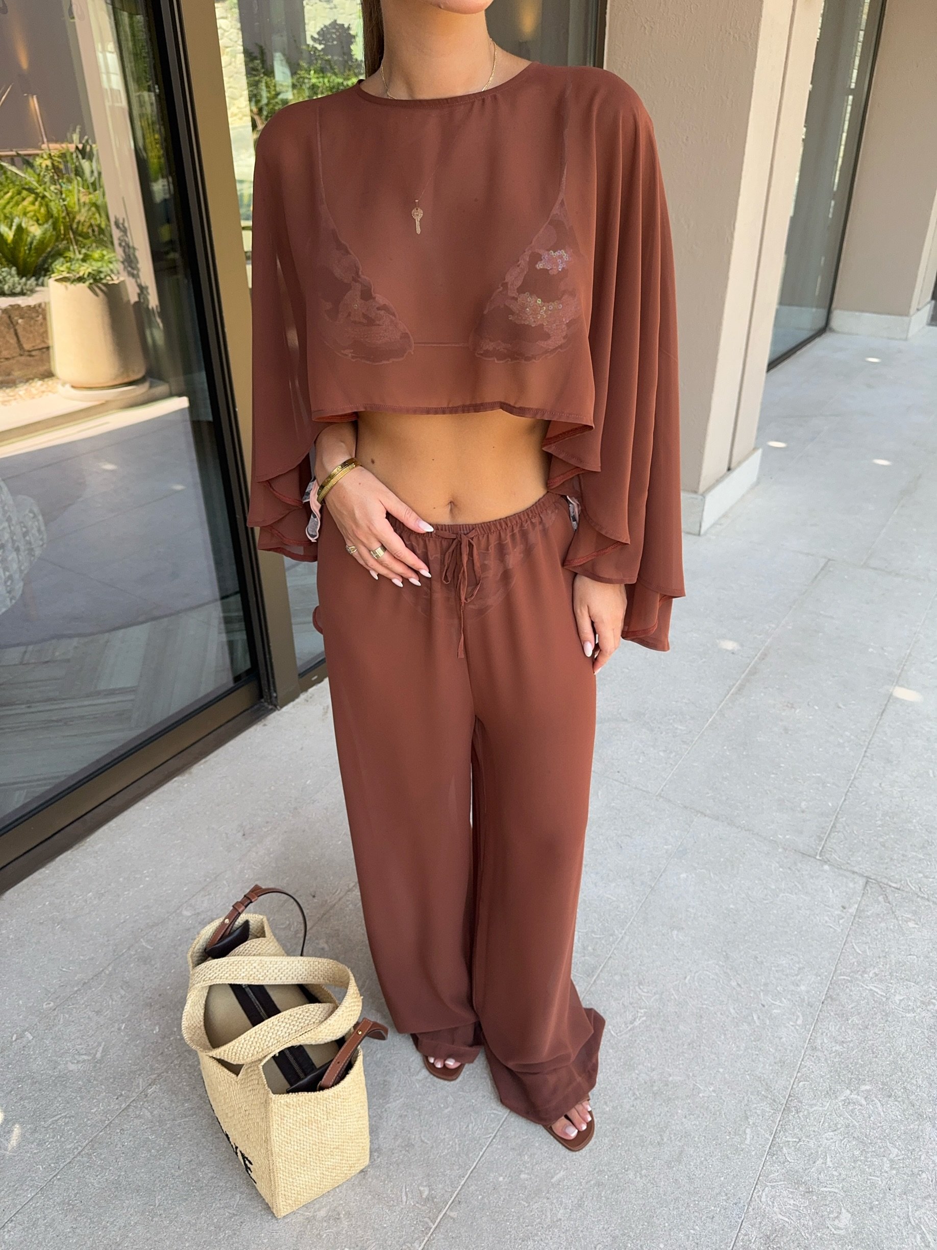IRIS BROWN SET