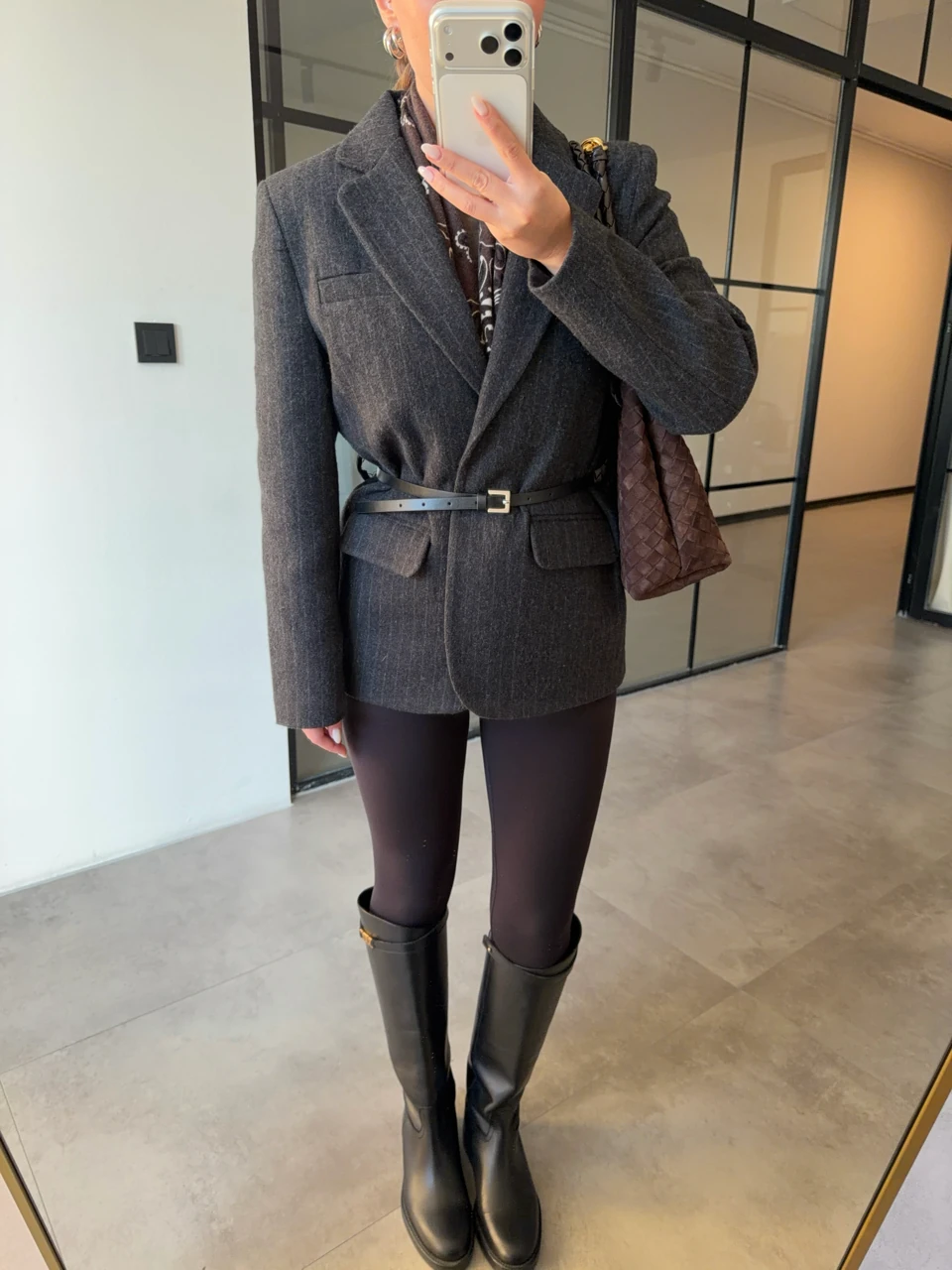 ANTRASİT ÇİZGİLİ KEMERLİ KAŞE CEKET