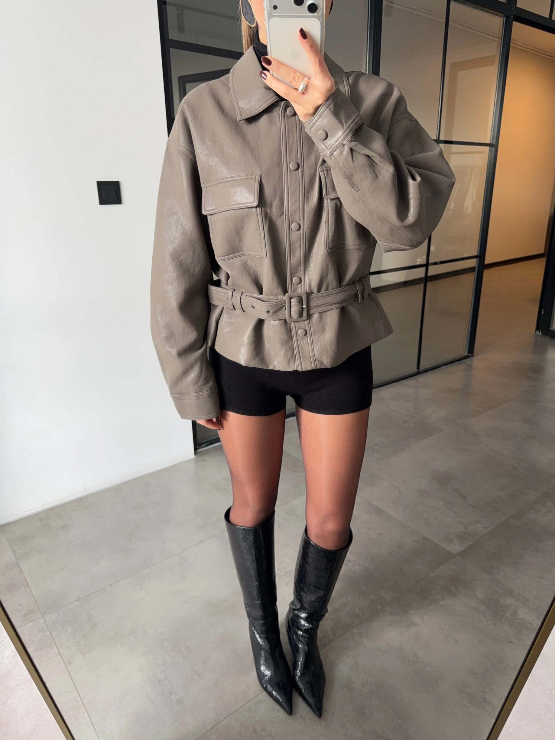 PREMİUM KEMERLİ VİZON DERİ CEKET