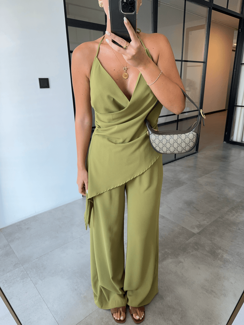 CROSSOVER ASYMMETRIC BLOUSE TROUSERS GREEN SUIT