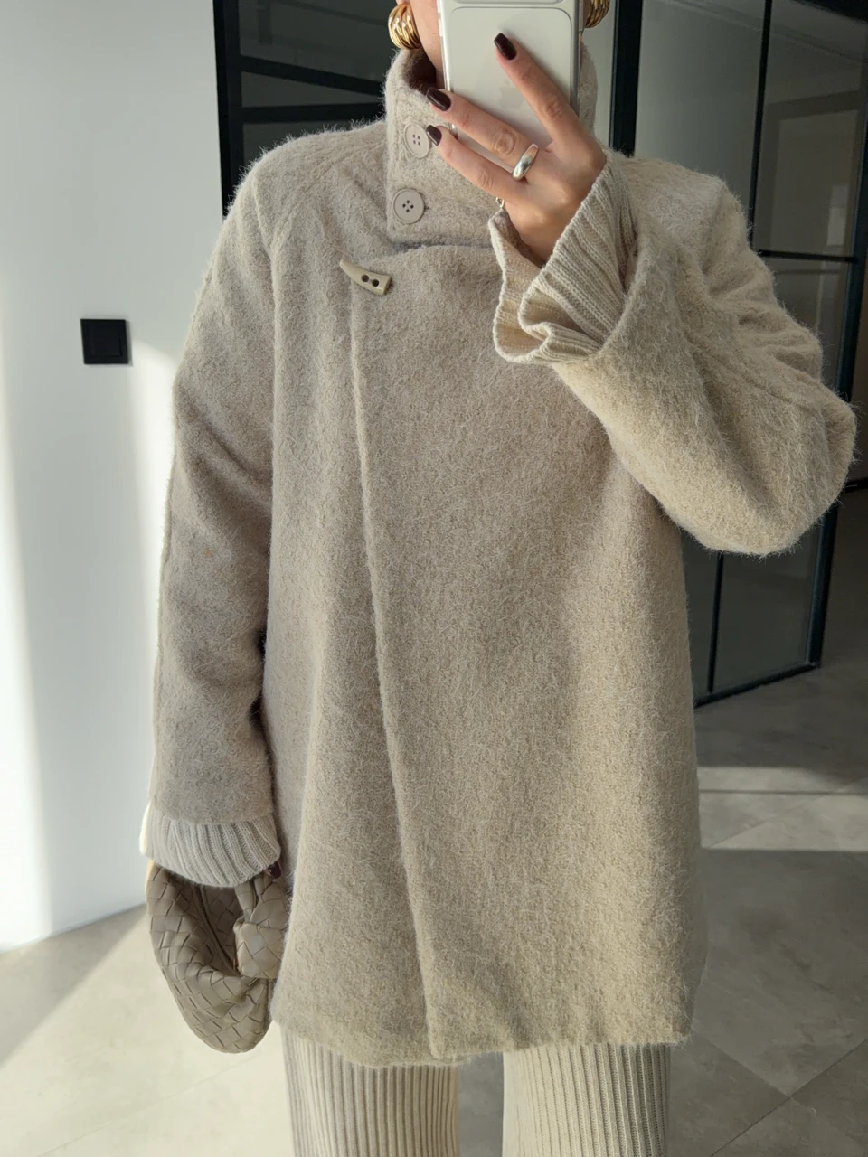 DİK YAKA KRUVAZE KABAN