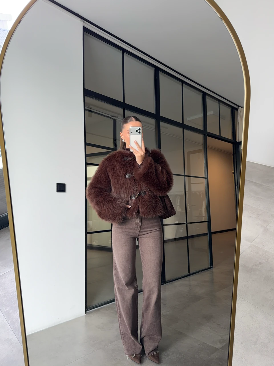 KESİK PAÇA KAHVE YIKAMALI JEAN