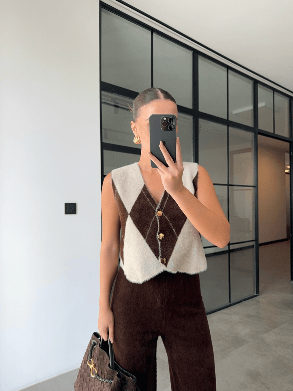 PELUŞ DOKULU KAHVERENGİ TRİKO PANTOLON