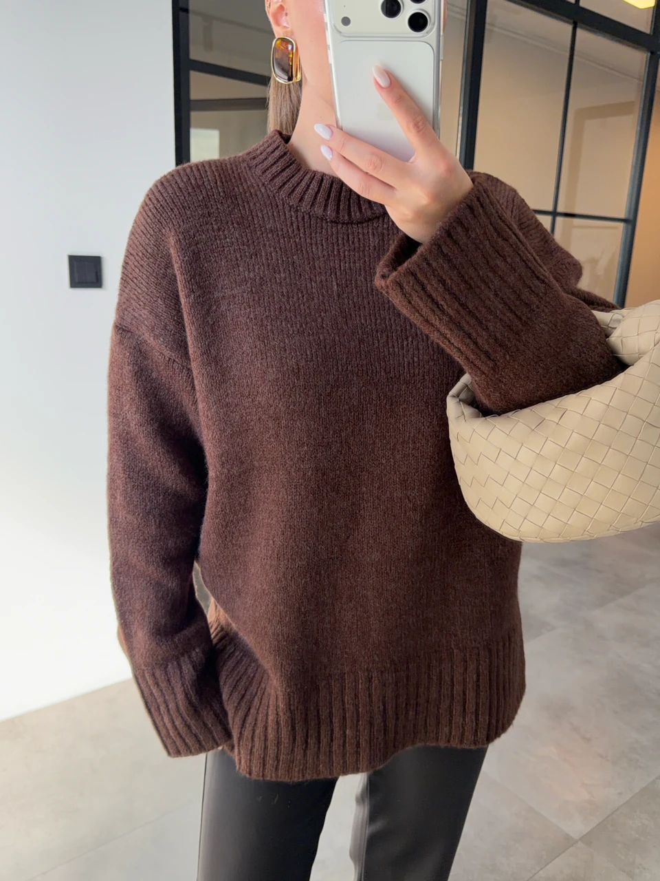 BİSİKLET YAKA OVERSİZE KOYU TARÇIN KAZAK