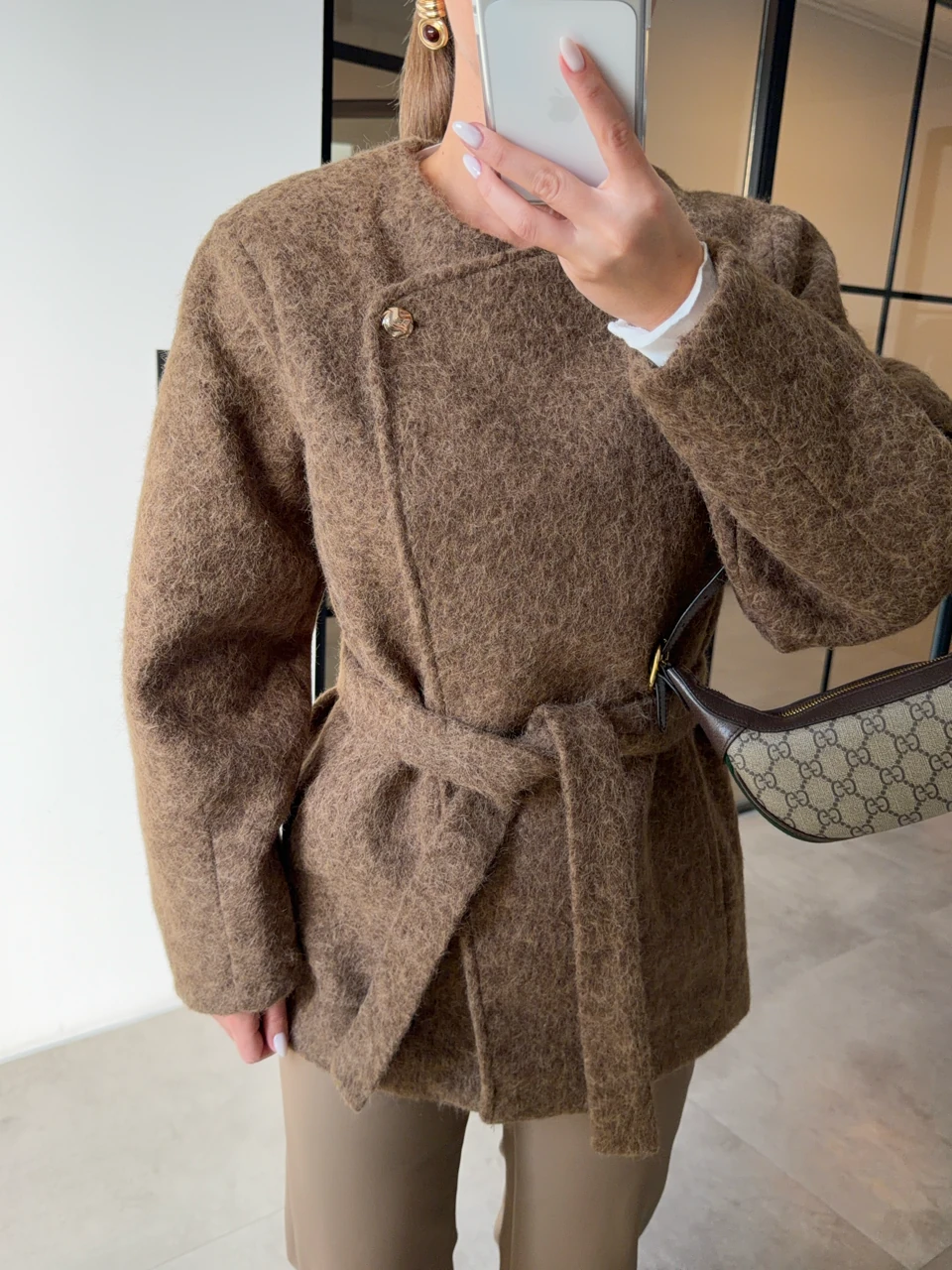 GOLD DÜĞMELİ HAKİ KISA KAŞE KABAN