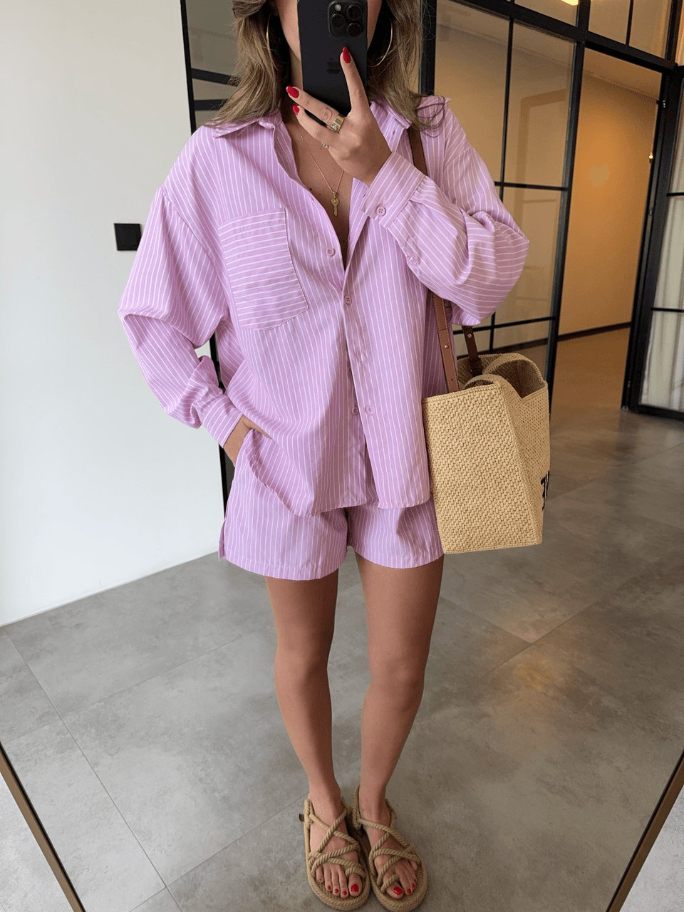 PEMBE ÇİZGİLİ ŞORTLU TAKIM