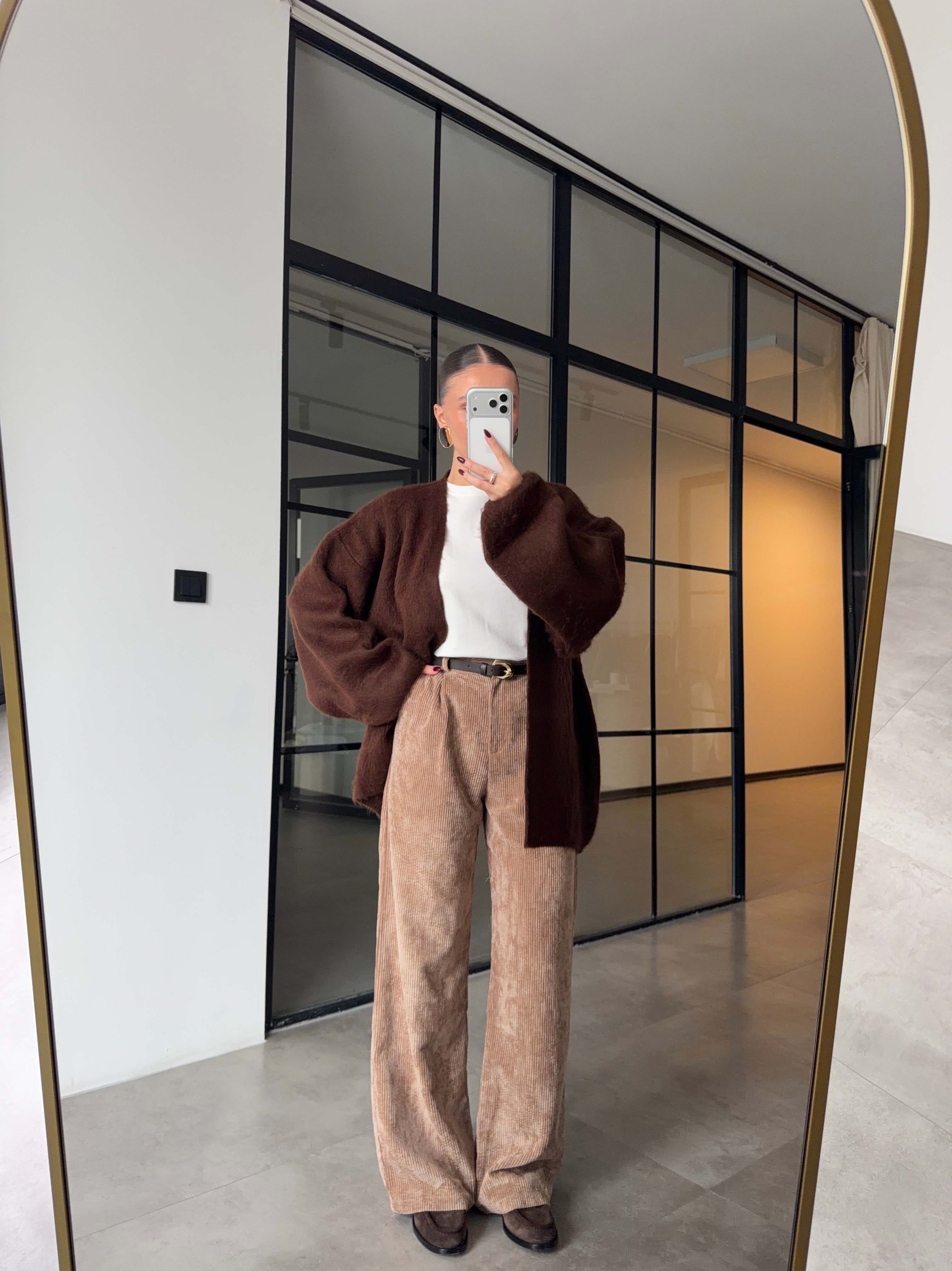 KEMERLİ KADİFE PANTOLON