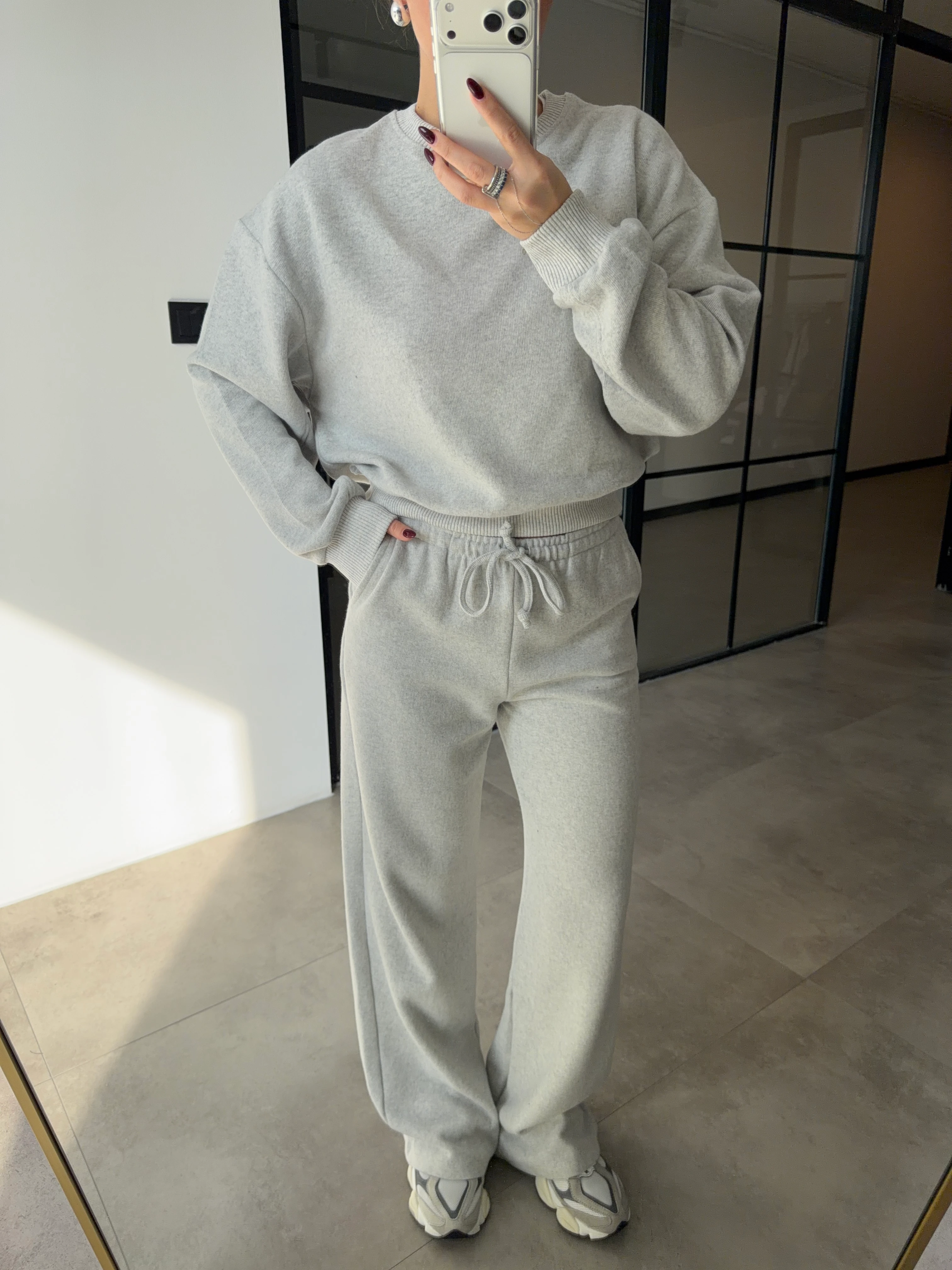 BİSİKLET YAKA GRİ SELANİK KUMAŞ TAKIM