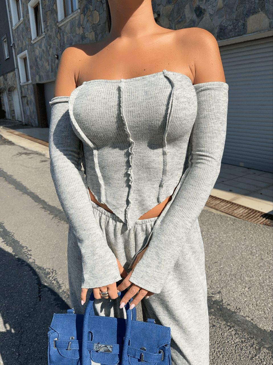 DÜŞÜK OMUZ BLUZ SALAŞ PANTOLON FİTİLLİ GRİ TAKIM