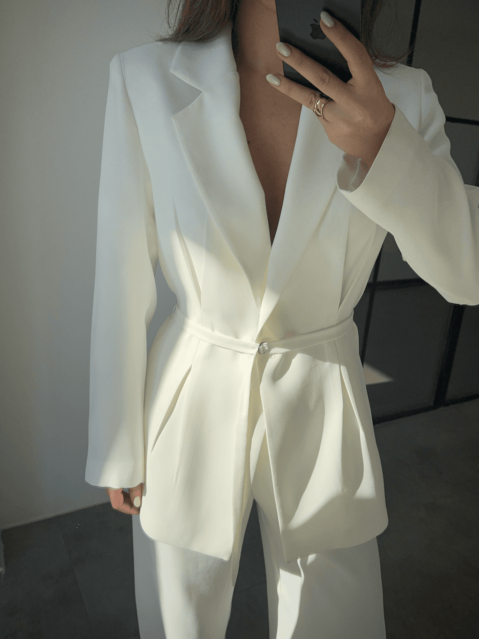 PREMİUM BELİ KEMERLİ BEYAZ BLAZER CEKET