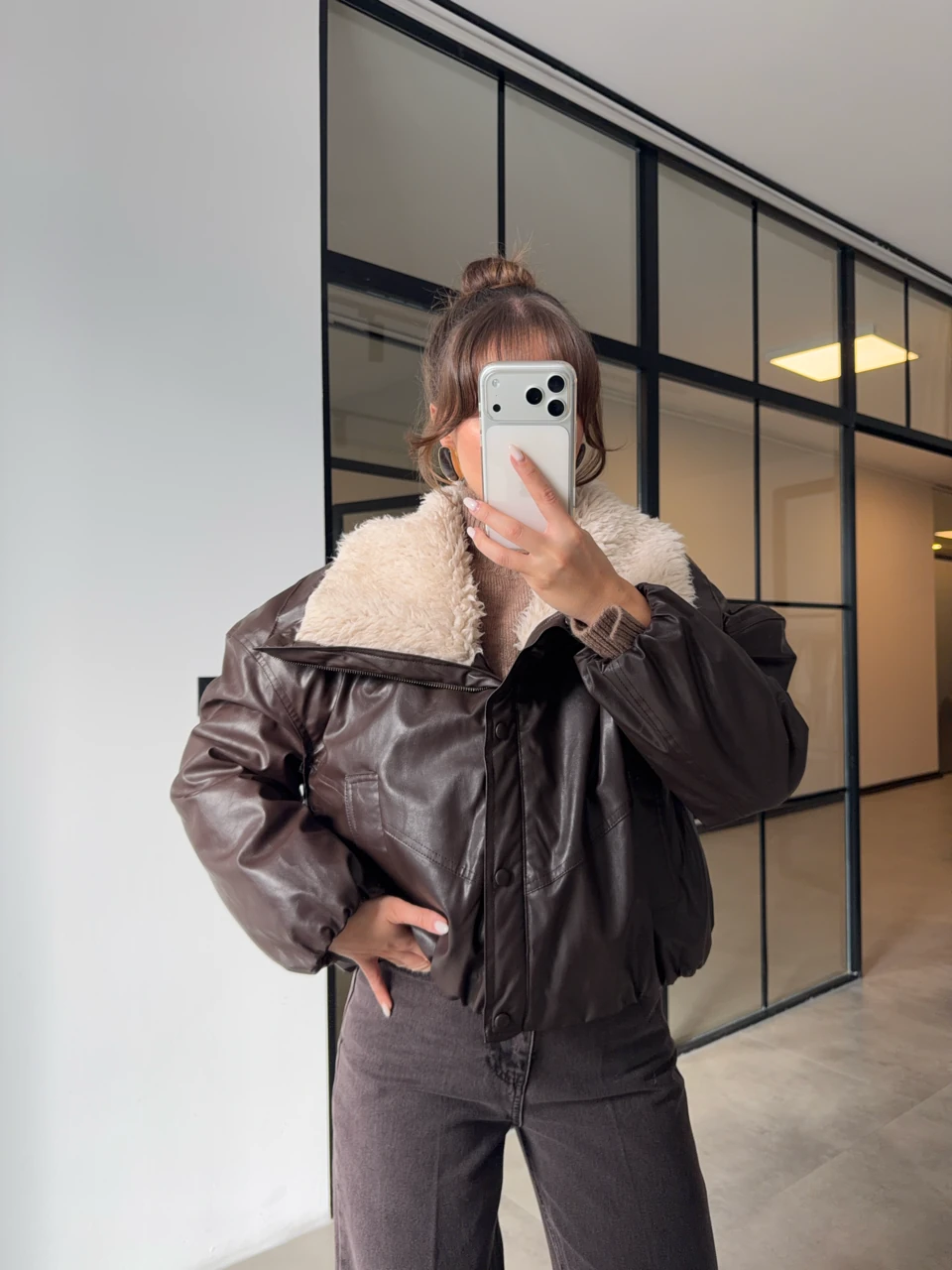 YAKASI KÜRKLÜ ACI KAHVE DERİ CEKET