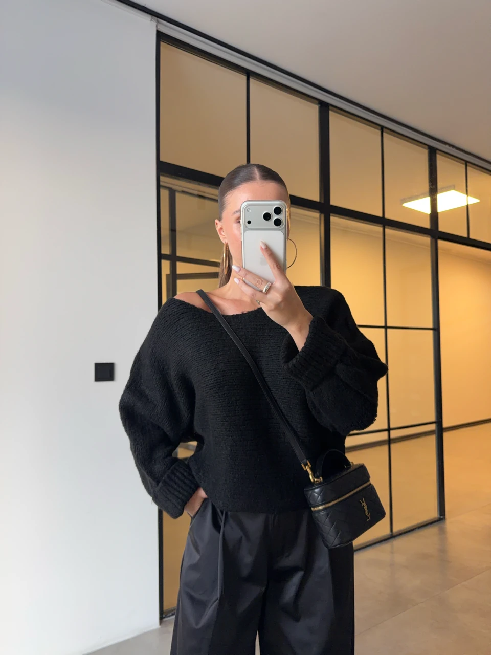 KOLU KATLI KAYIK YAKA SELANİK ÖRGÜ KAZAK - Siyah