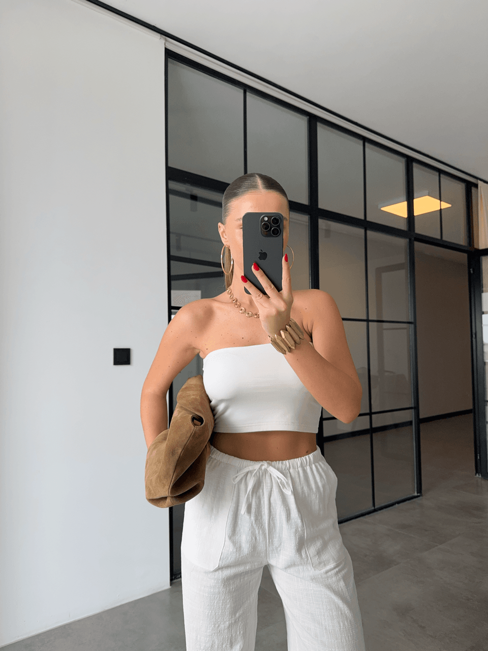 CEPLİ EKRU KETEN PANTOLON